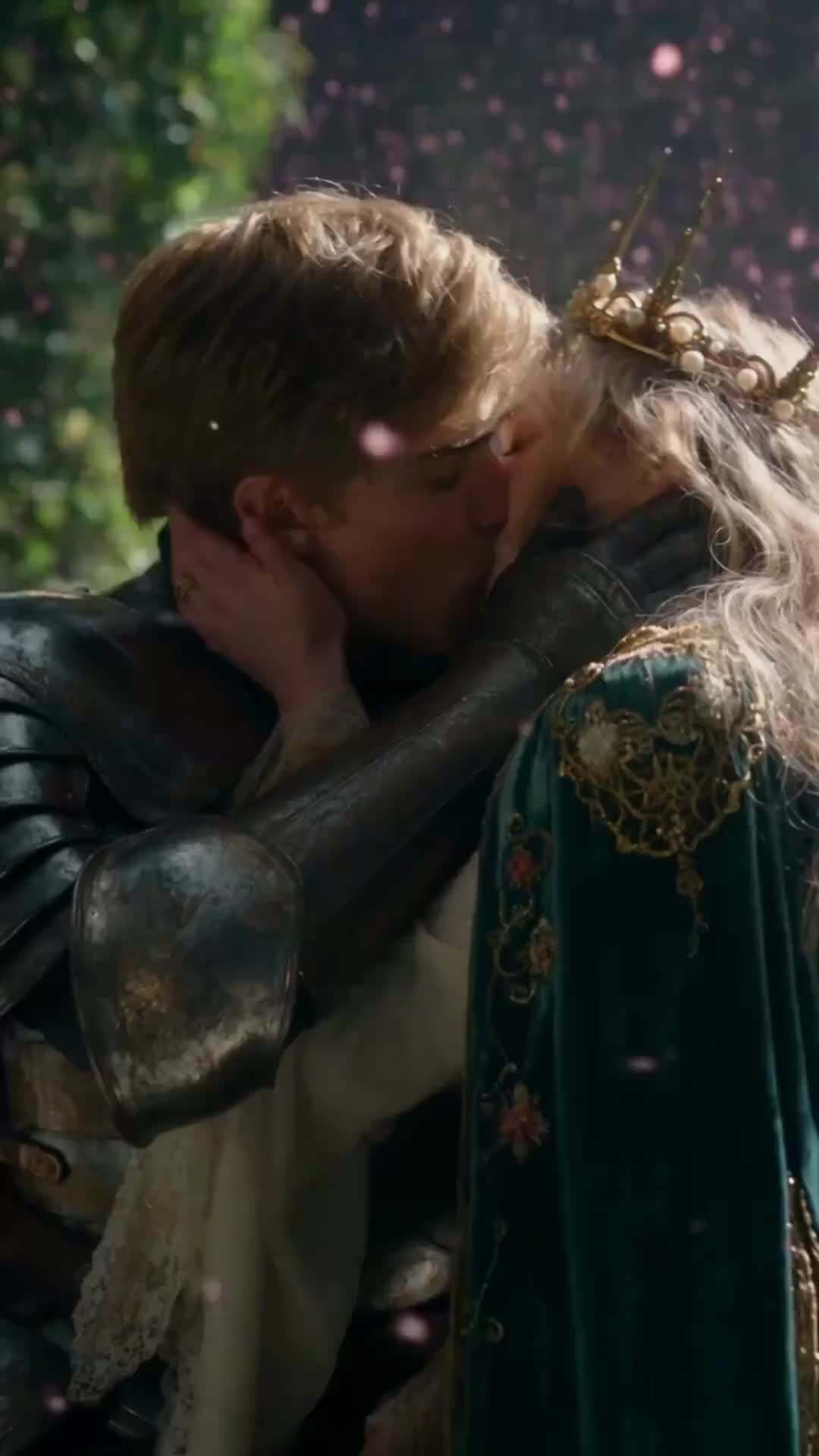 Episode 16 - From page to king Arthur