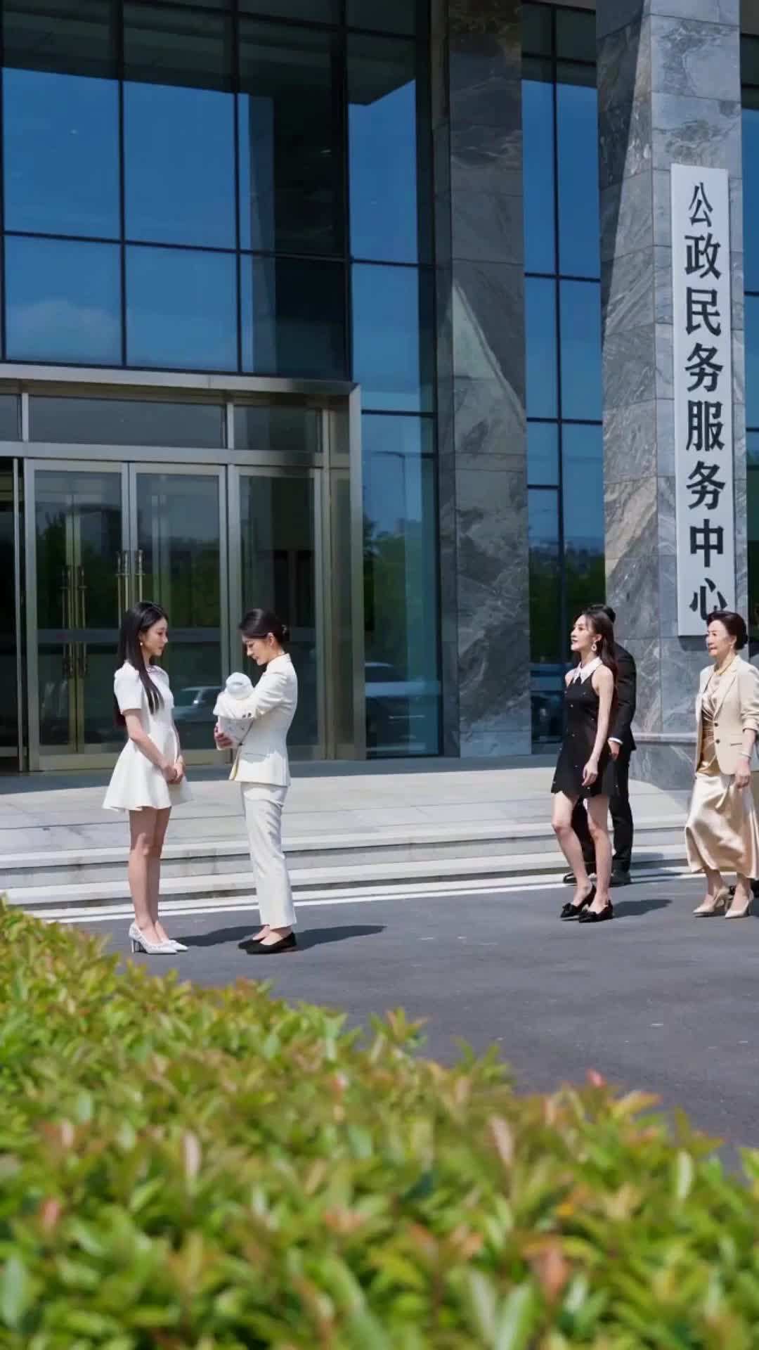 Episode 23 - Fake Heiress? I'm the True Boss