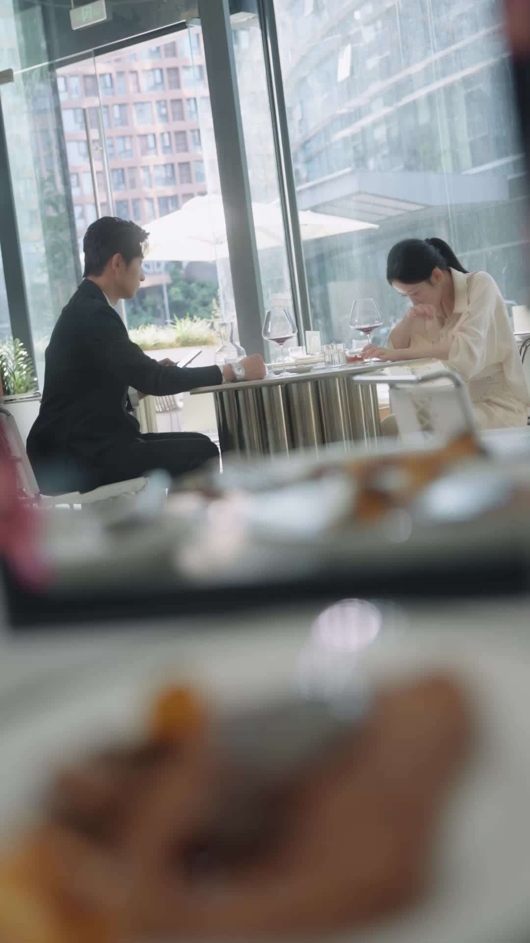 Episode 48 - Miss Secretary, You Stole His Heart