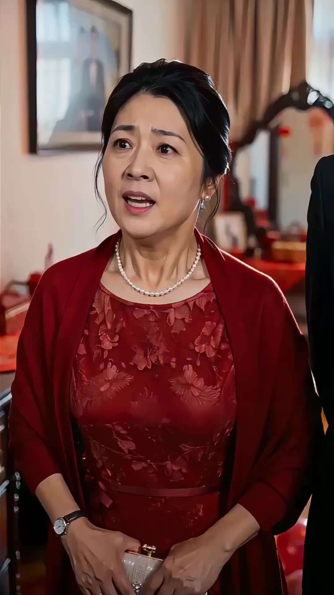 Episode 2 - Bride Swaps Groom on the Spot