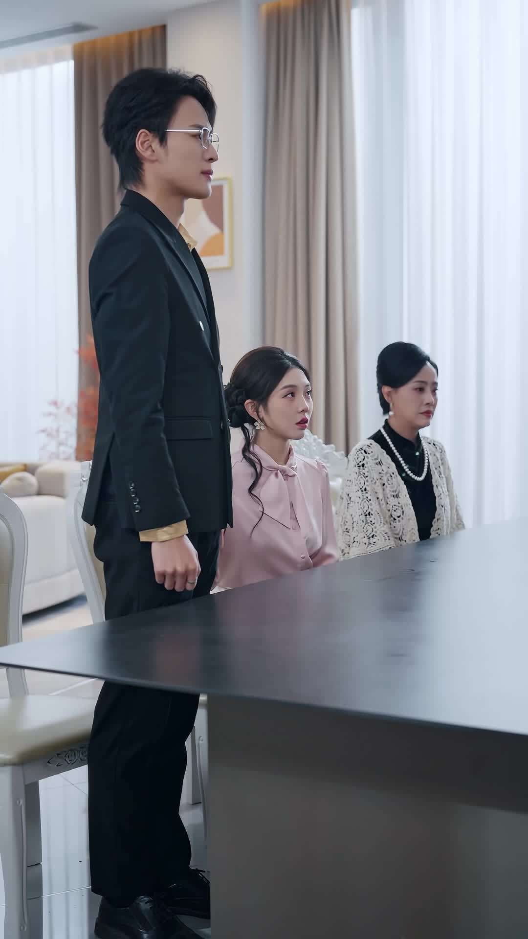 エピソード54 - 婚約を奪われ、 運命に囚われる