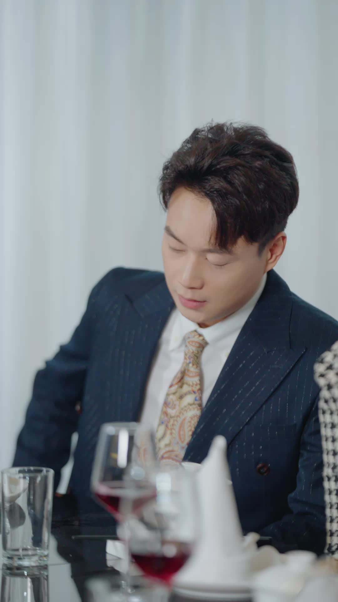 에피소드 24 - 이제 와서 울지 마요