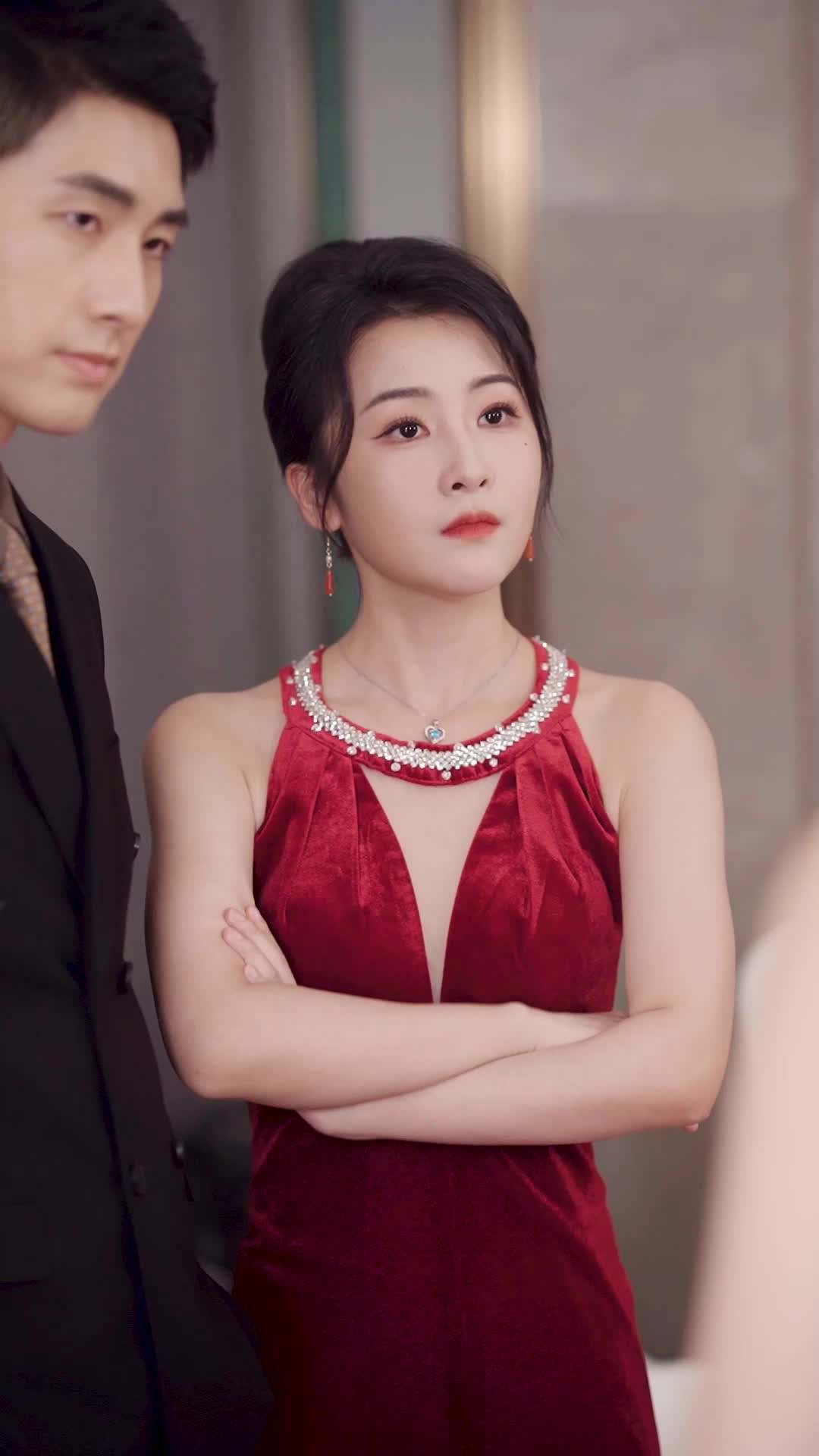 Episode 8 - From Poverty to Power: The Hidden Heiress