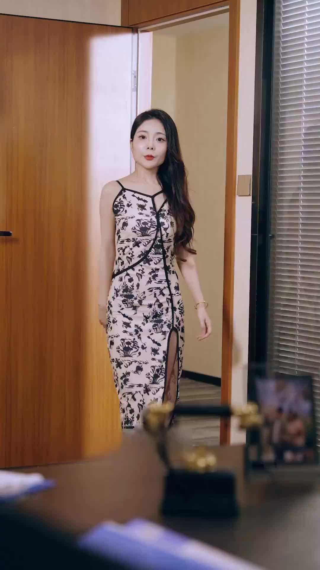 Episode 21 - CEO's Wife with Many Identities