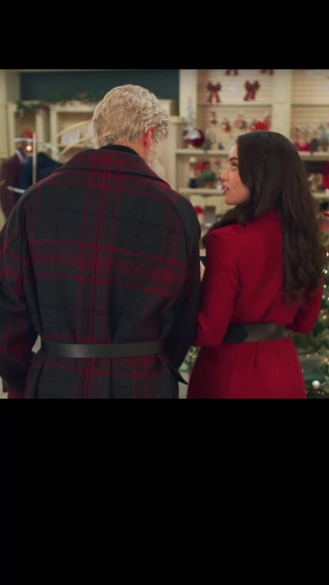 Episode 17 - Santa's Got Style