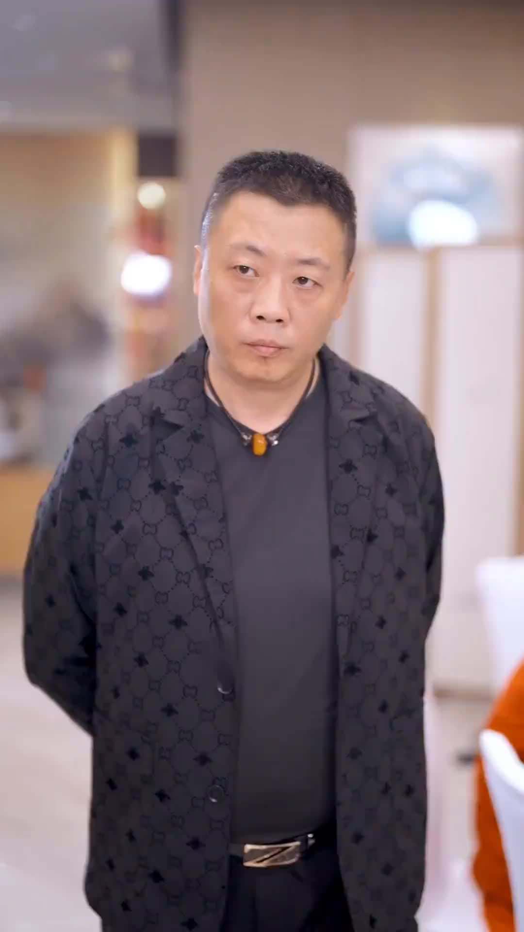 エピソード50 - パワハラされる私が億万長者の姉と再会した！