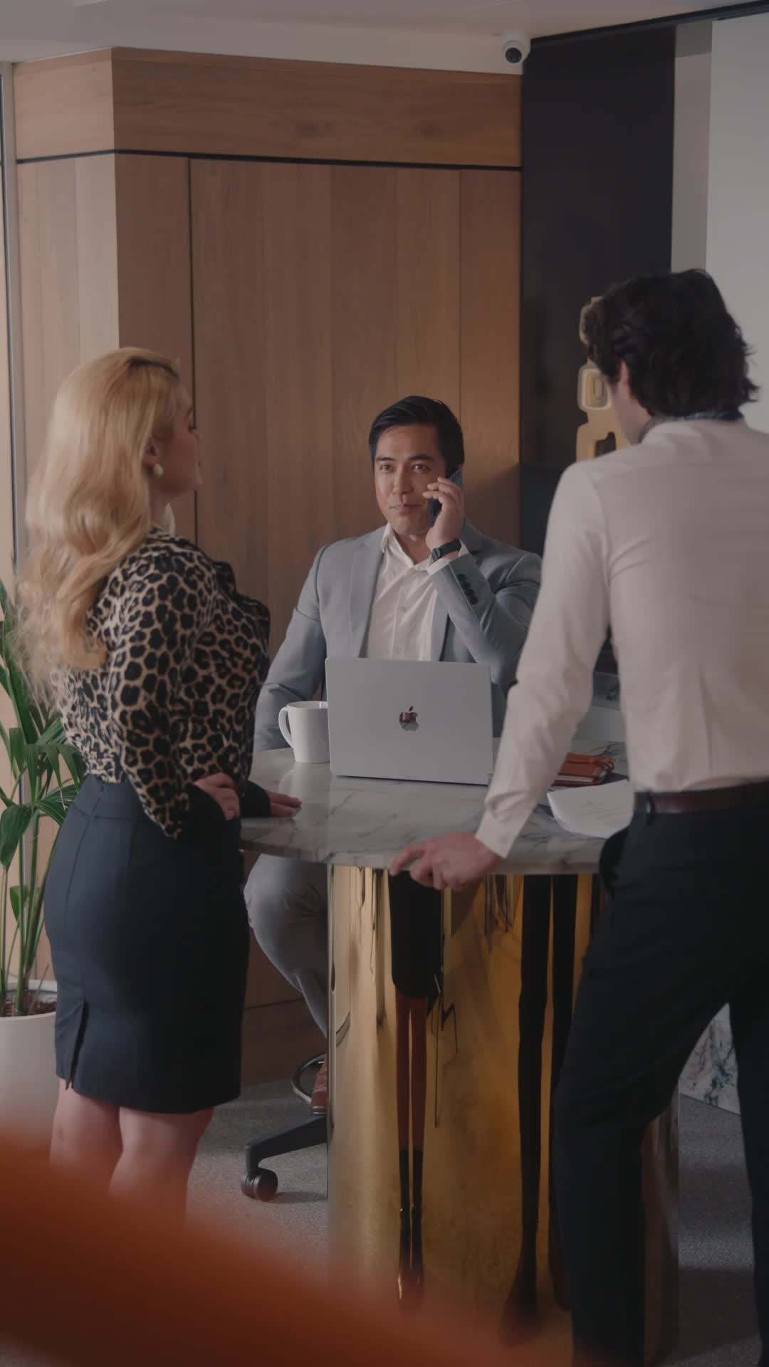 Épisode 17 - J'ai engagé un babysitter milliardaire