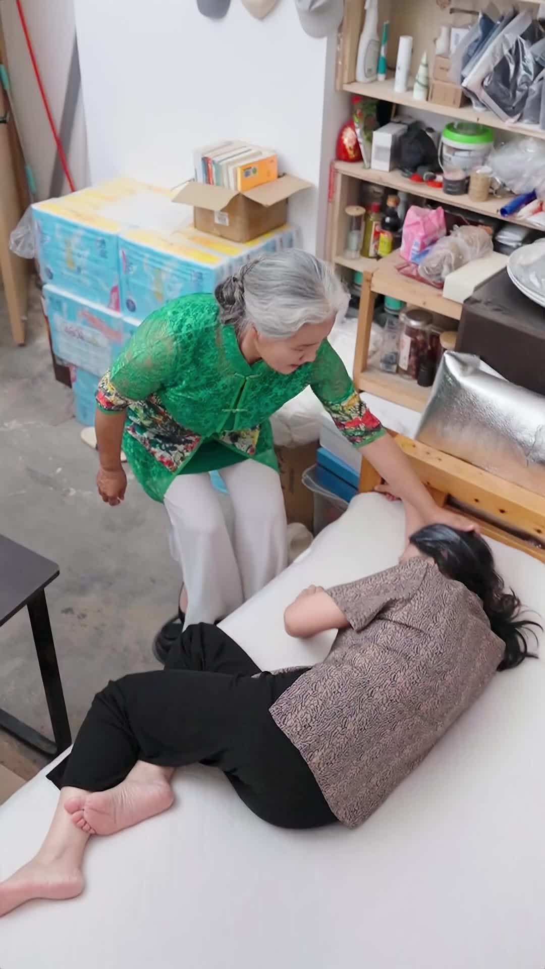 Episode 27 - Mom, I'm Here for You