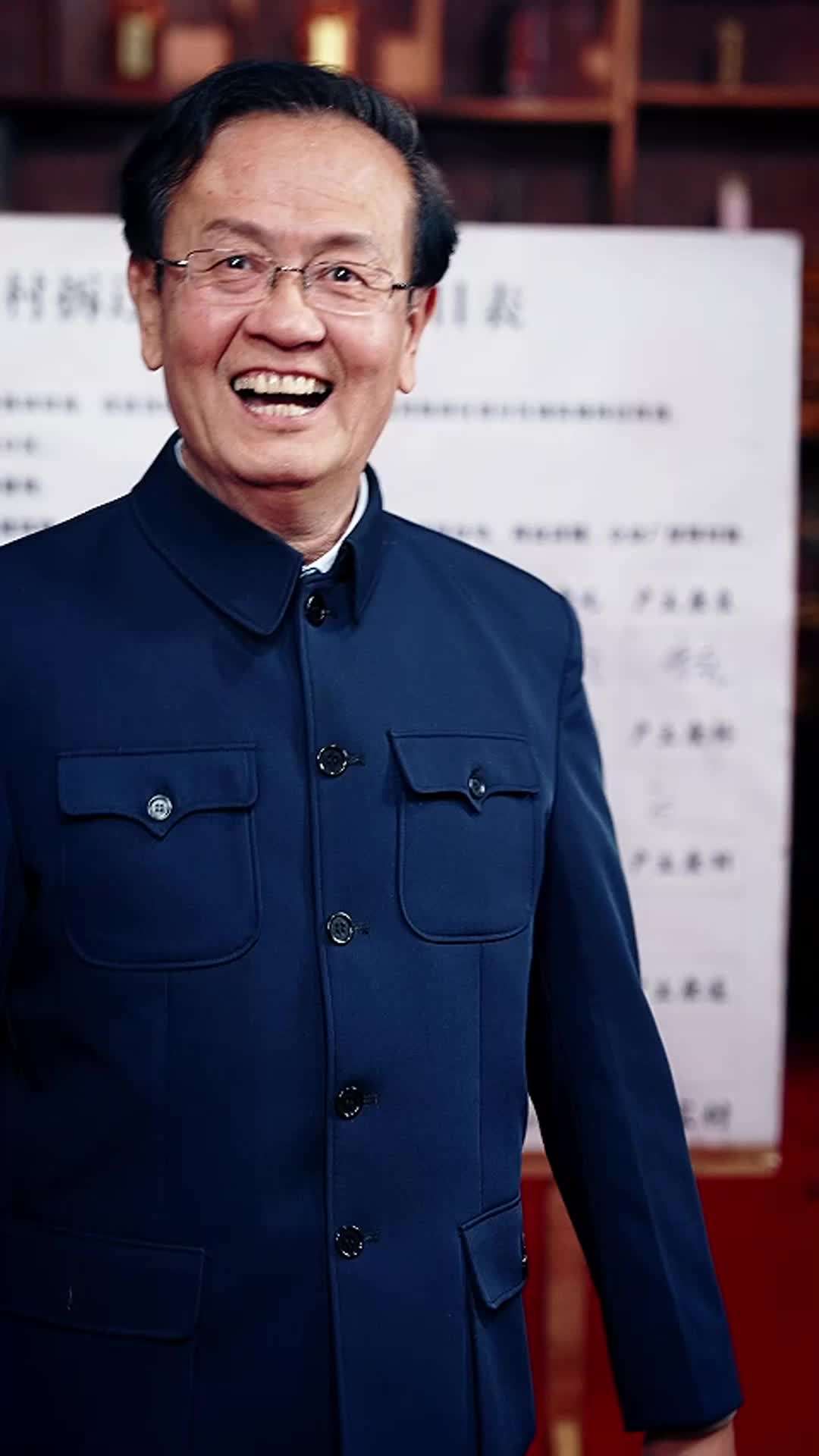 Episode 25 - My Legendary Daddy