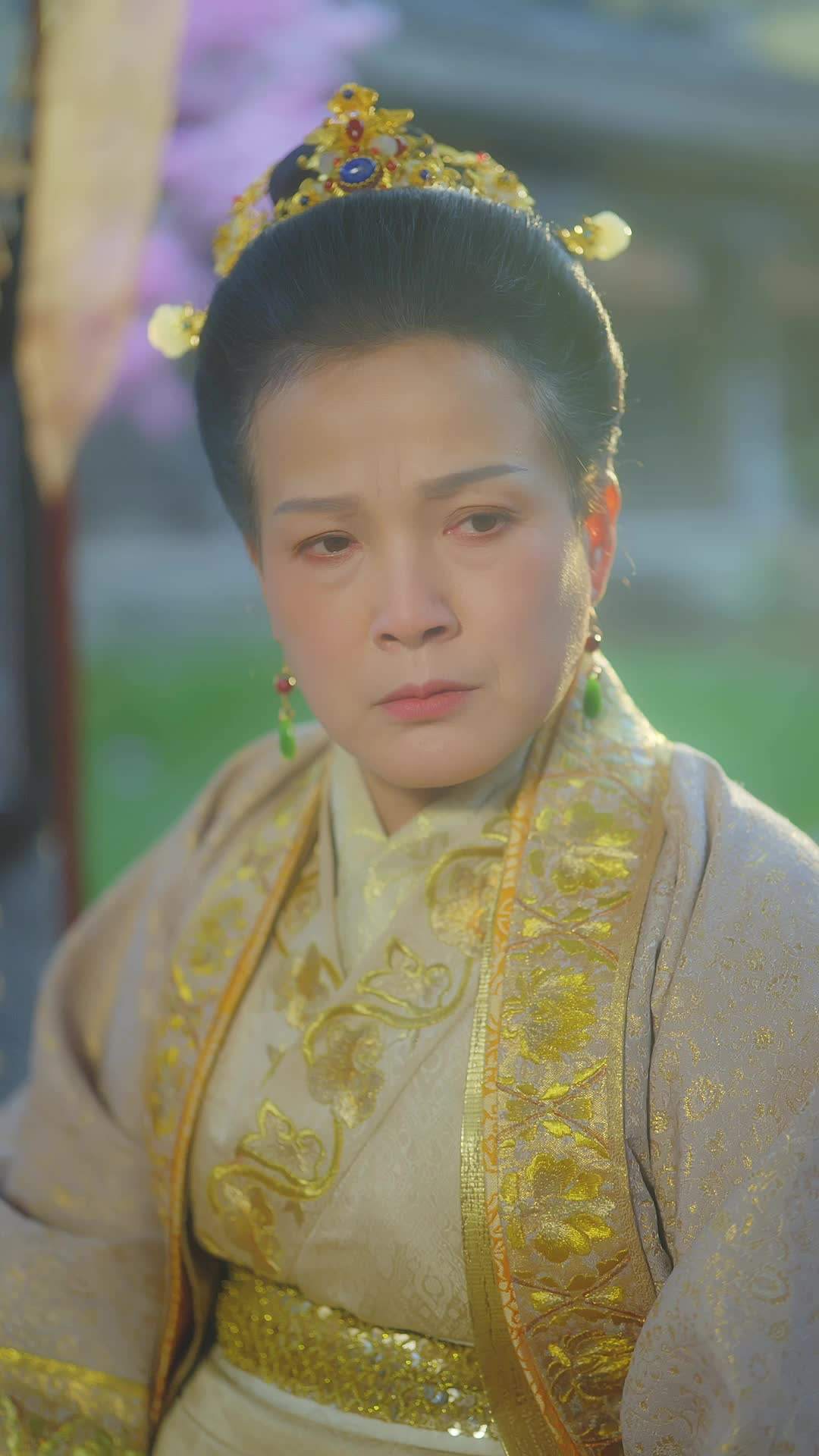Episode 22 - The Throne's Forbidden Love