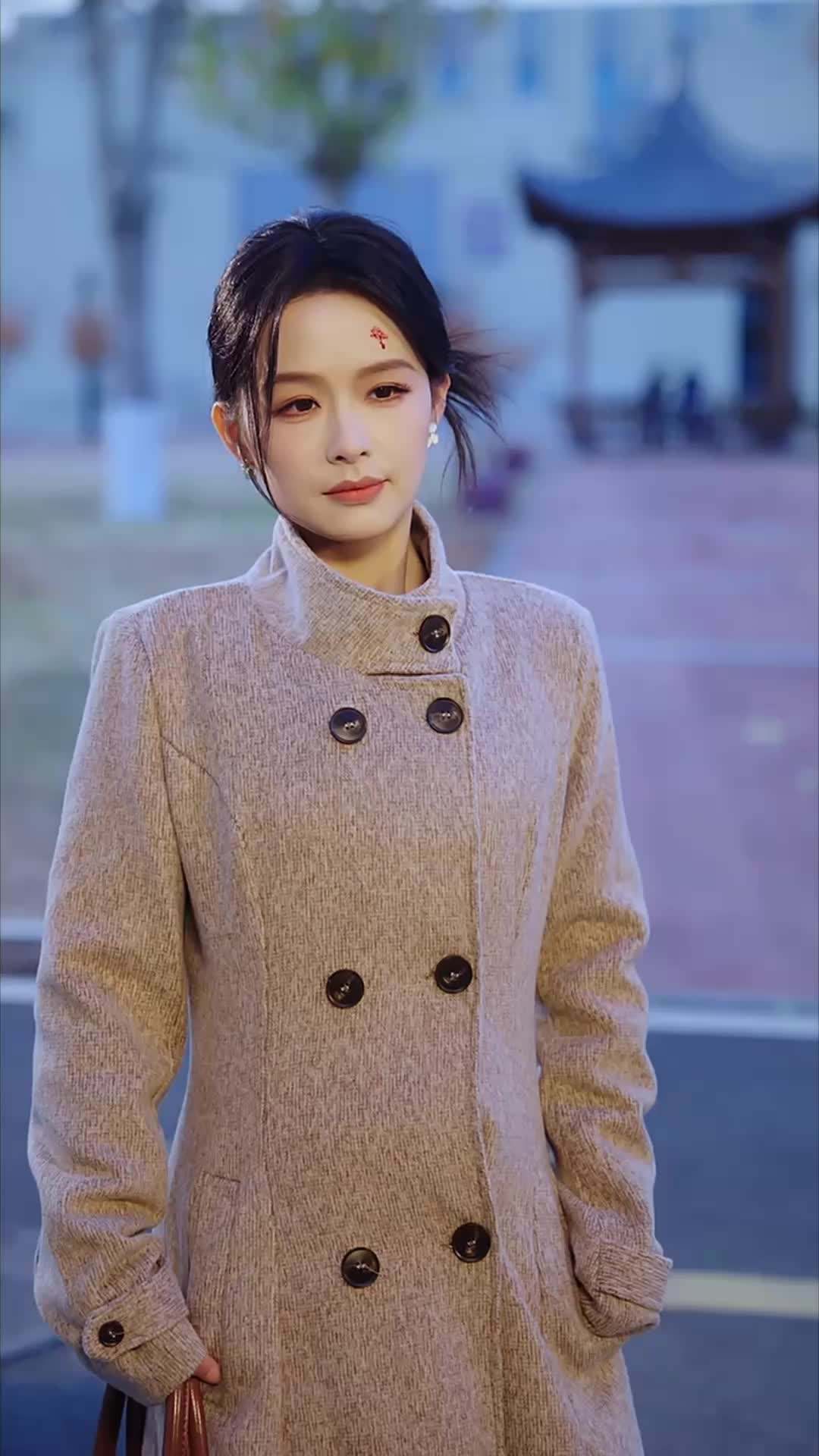 Episode 31 - True Heiress, Stolen Light