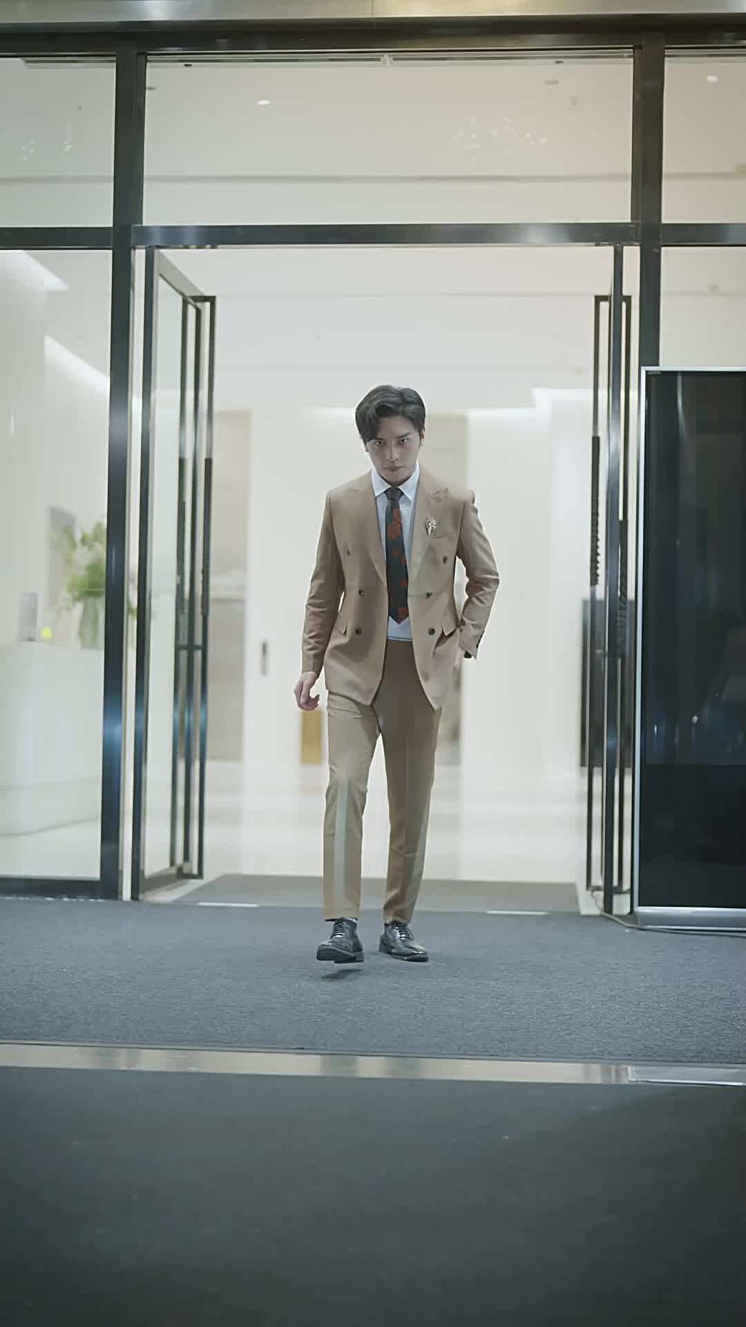 Episode 39 - Madam, Give the CEO Another Chance