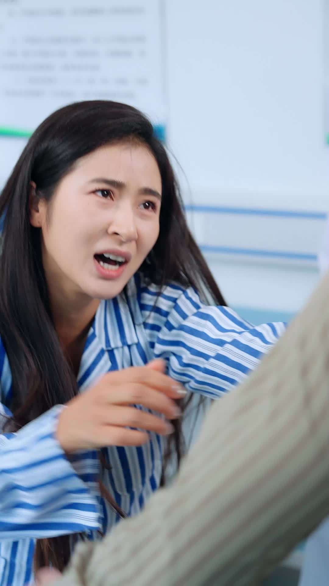 ตอน3-ภาพยนตร์ อย่ามายุ่งกับฉัน รู้ไหมใครหนุนหลัง เต็มเรื่อง