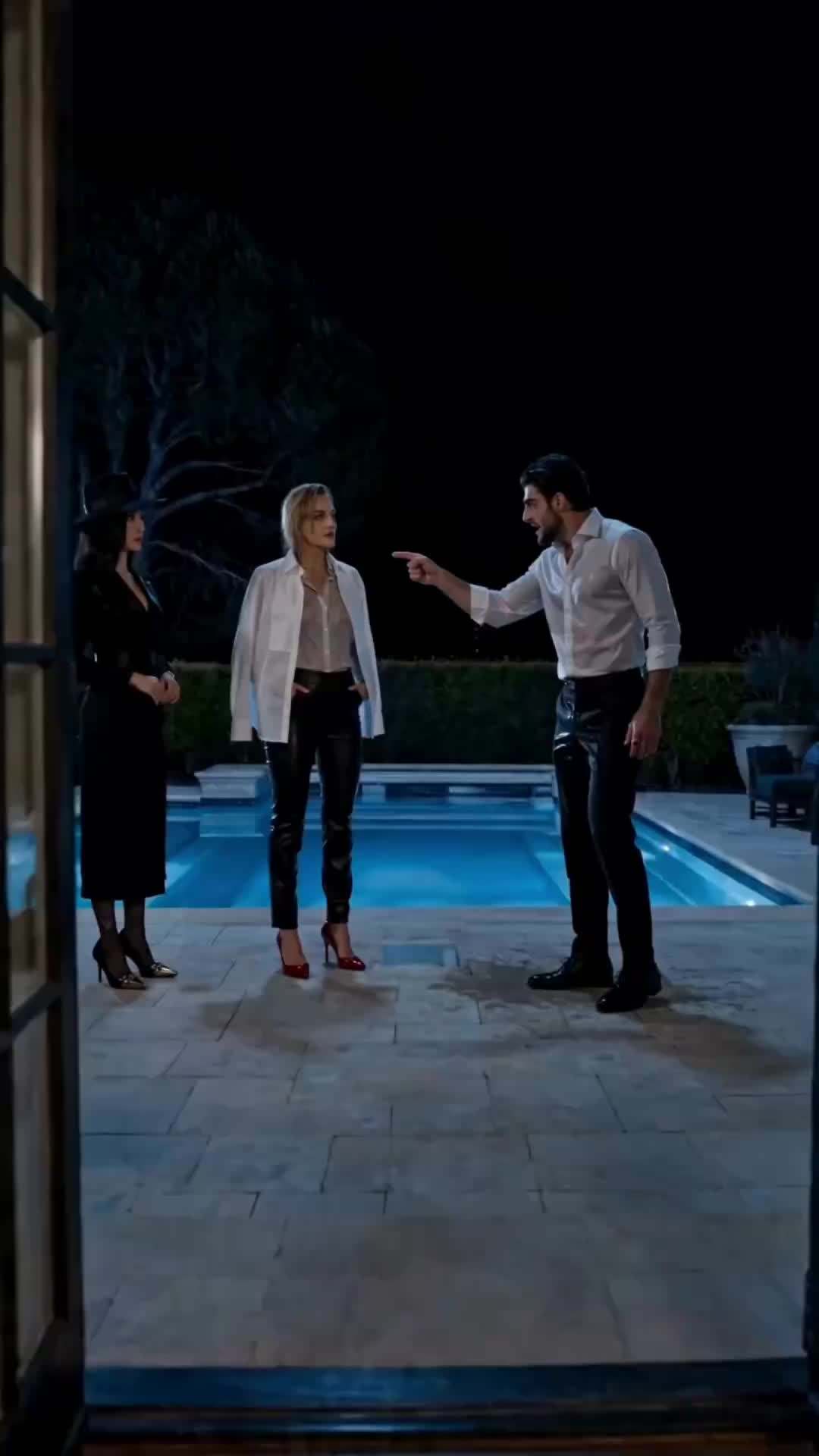 Episode 21 - Mafia Housewife