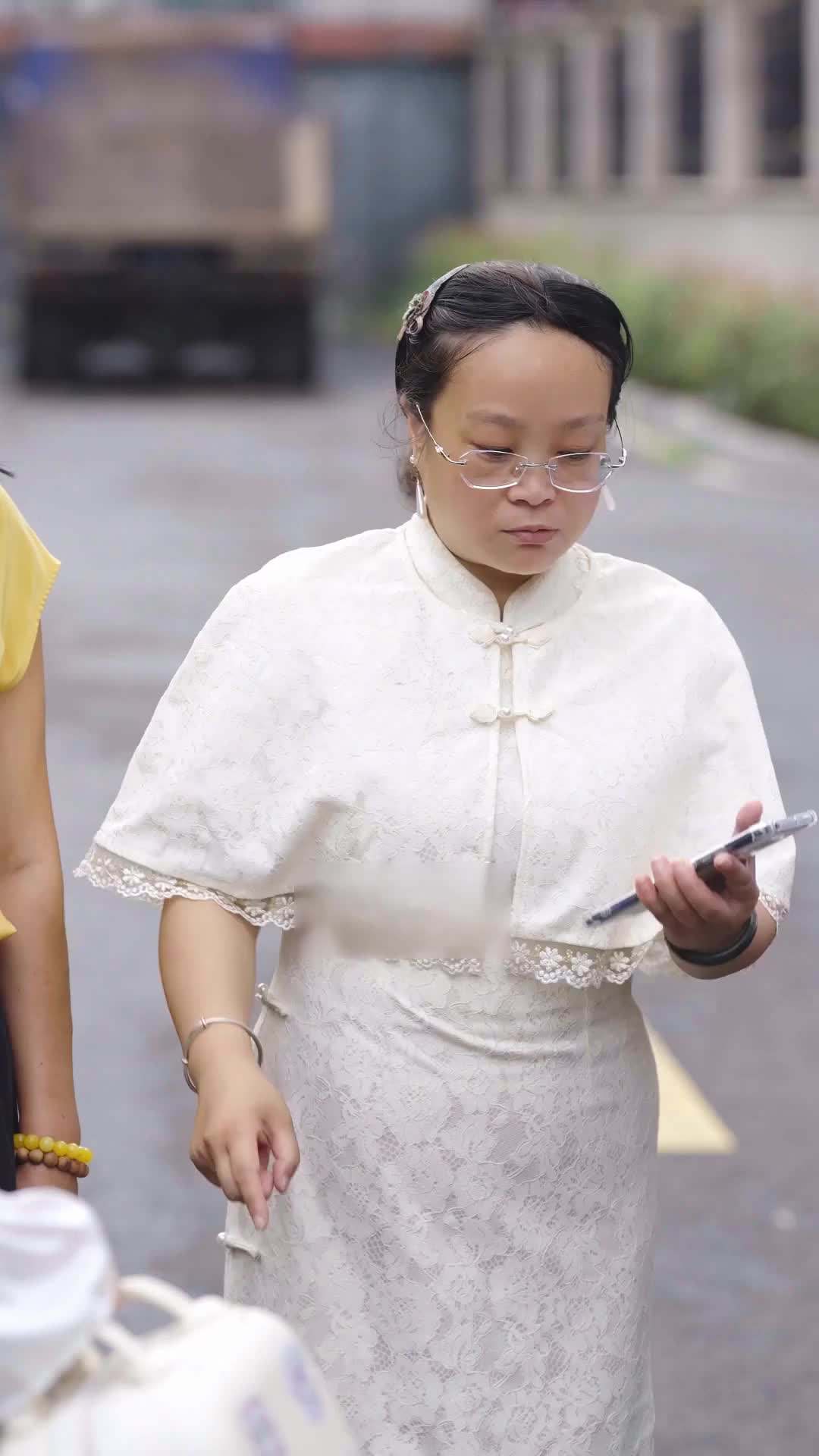 Episode 69 - Bereinkarnasi Sebagai Istri CEO Hebat