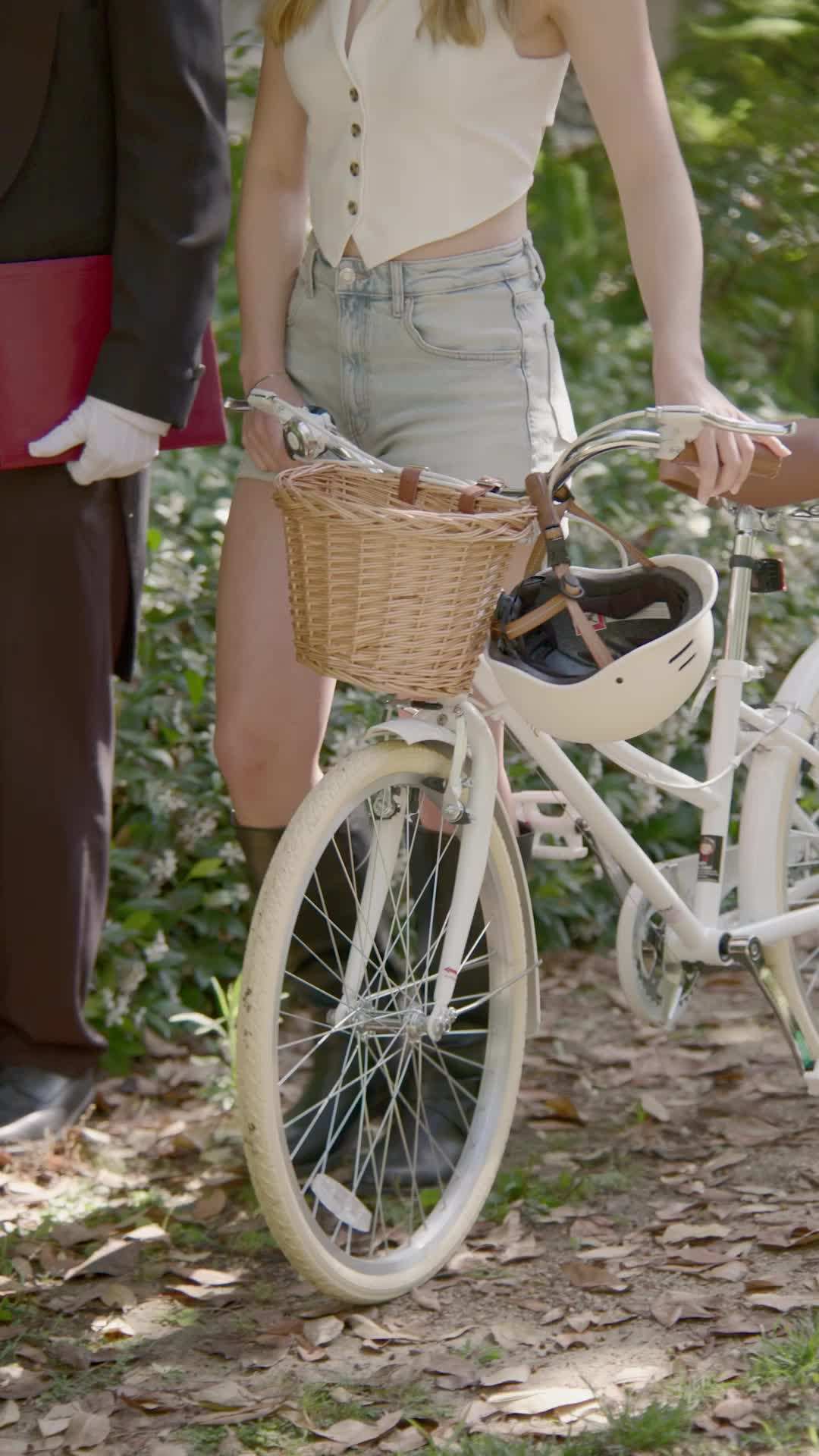 Episodul 27 - Stai jos, fii umilă
