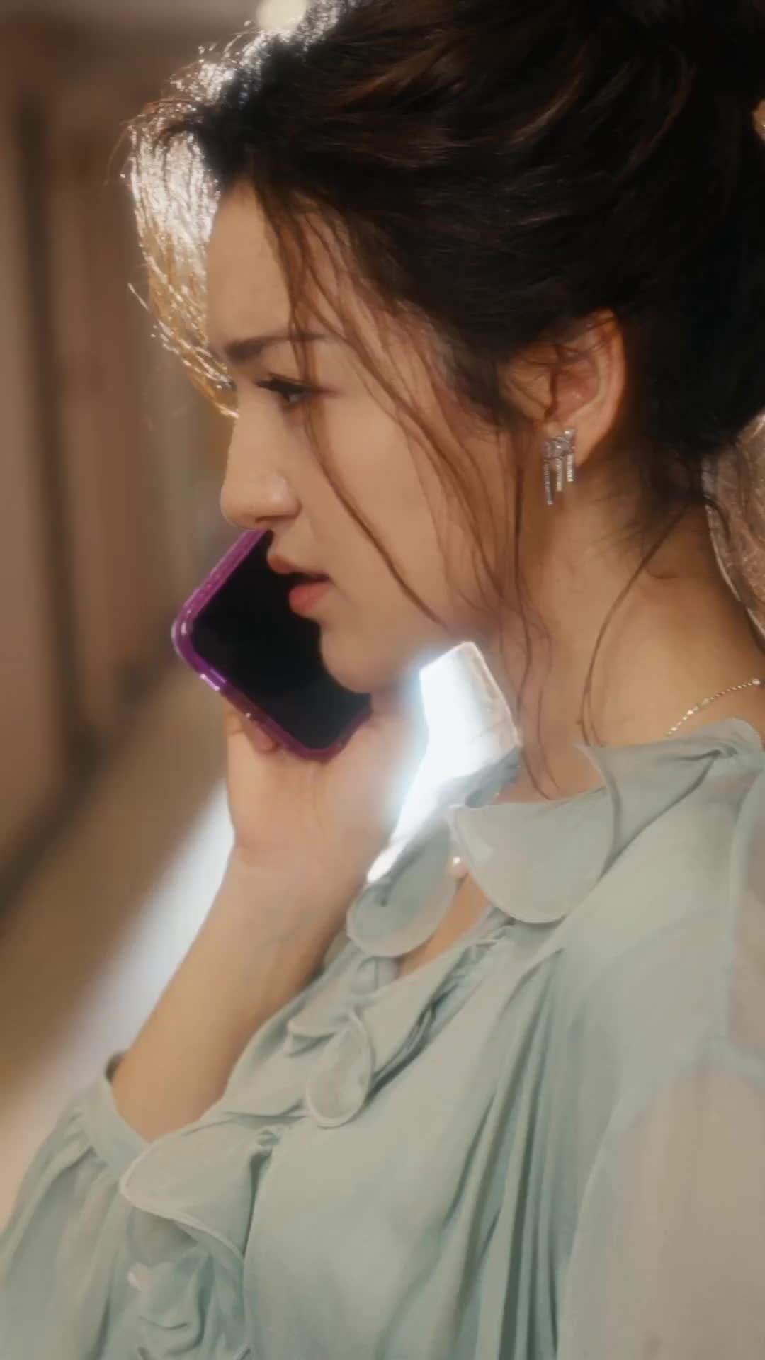 Episode 25 - When Love Goes Off Script