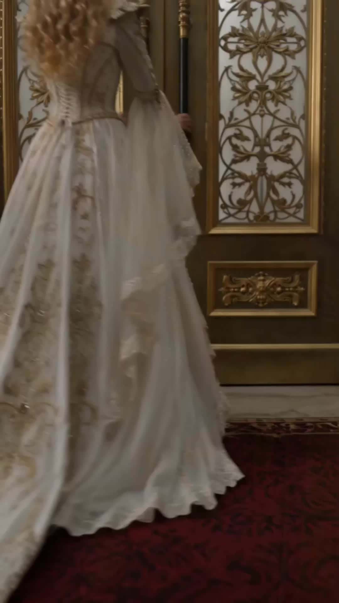 Episode 26 - You Betrayed the Wrong Alpha Queen