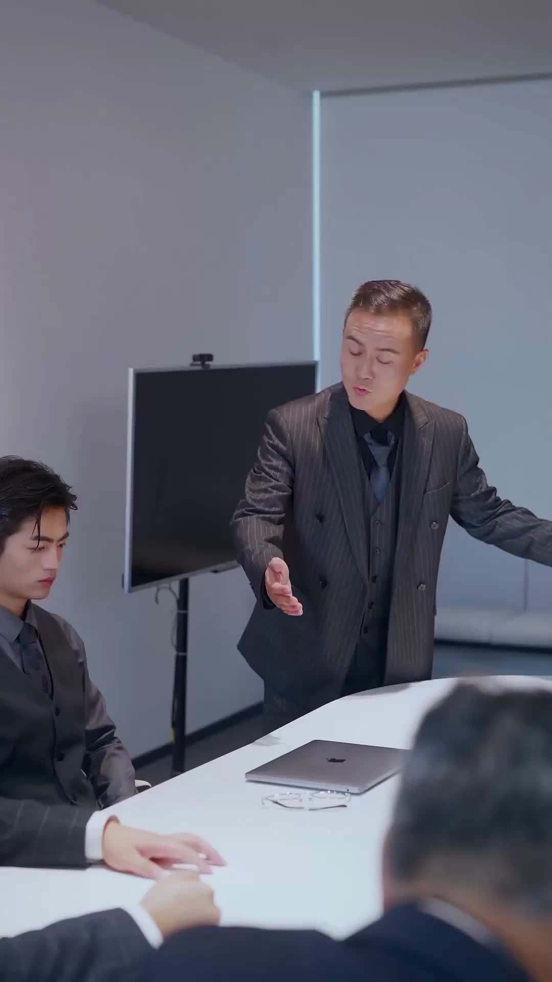 에피소드 35 - 나의 억만장자 경비원 아빠
