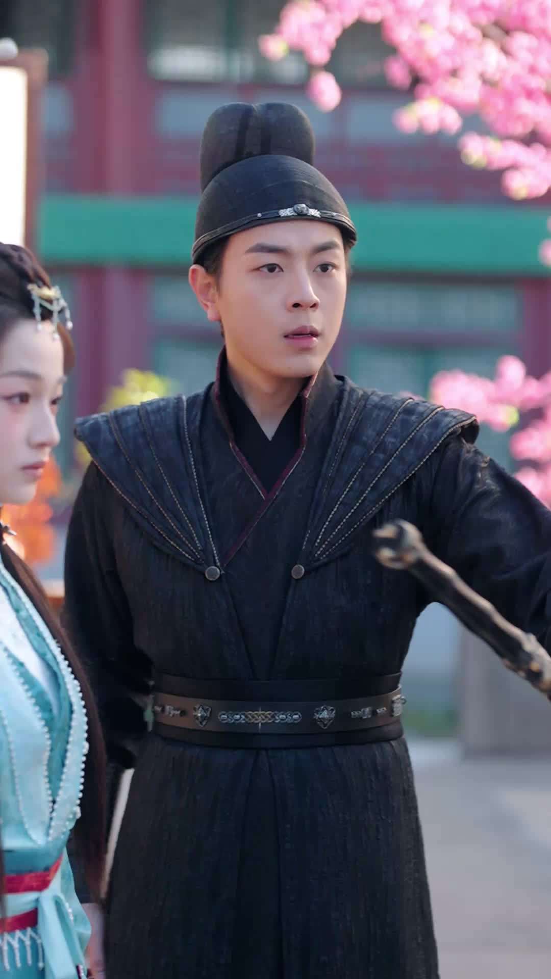 Episode 23 - The Prince and His Precious Vixen