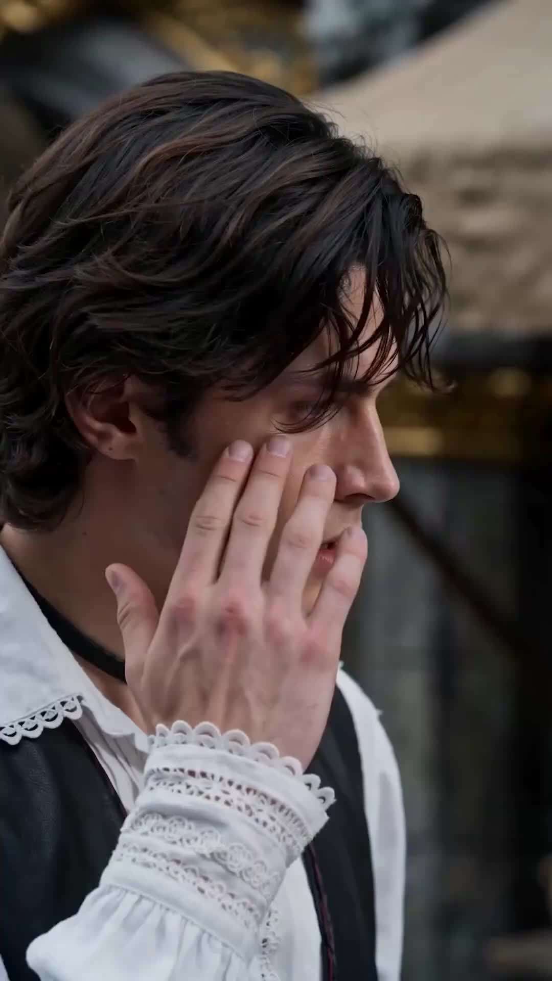 Episódio 6 - Os Três Príncipes se Arrependem Profundamente, Mas Já Sou a Rainha Dragon