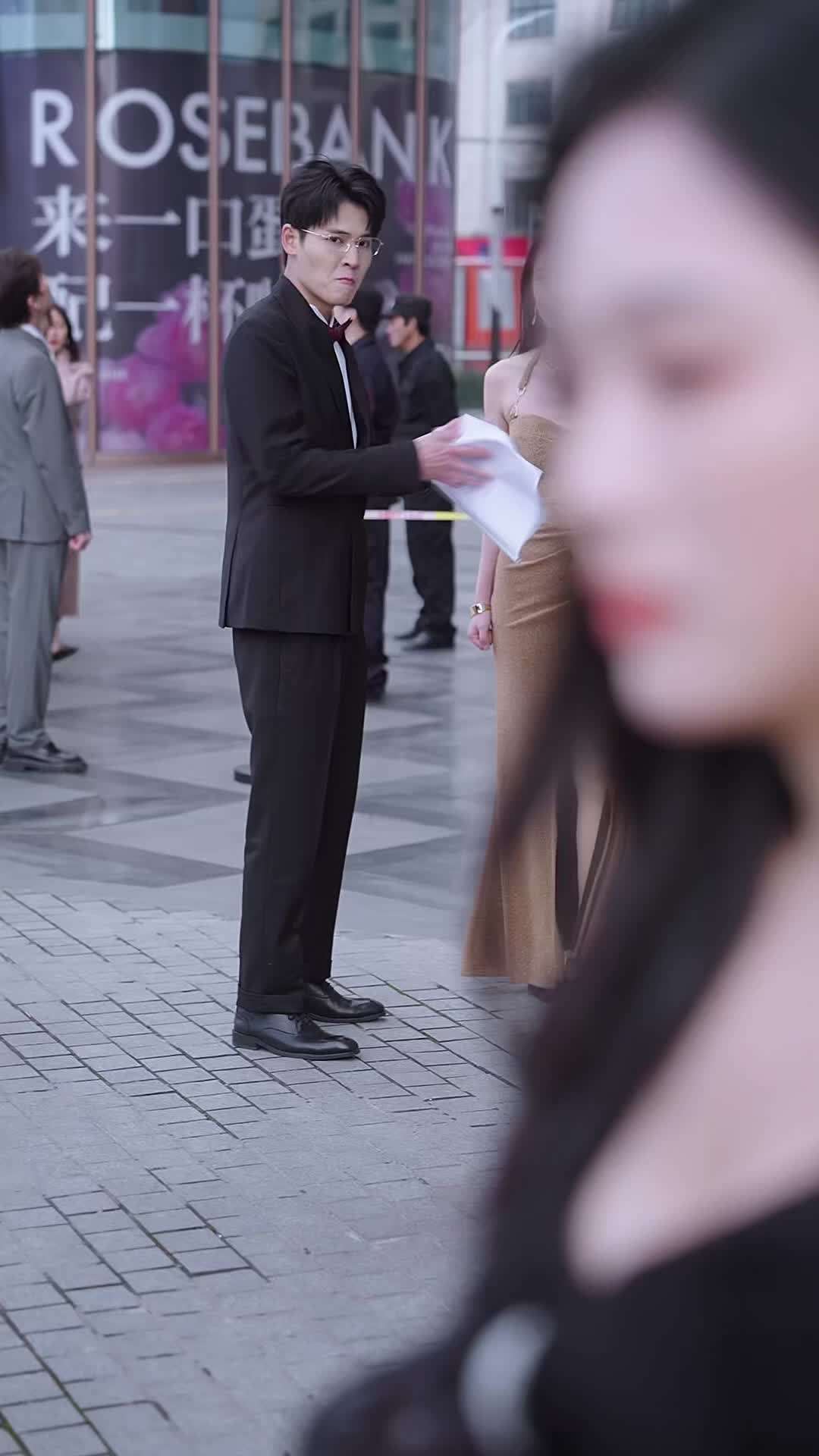 第11集 - 離婚你歡呼,破產了你哭什麼