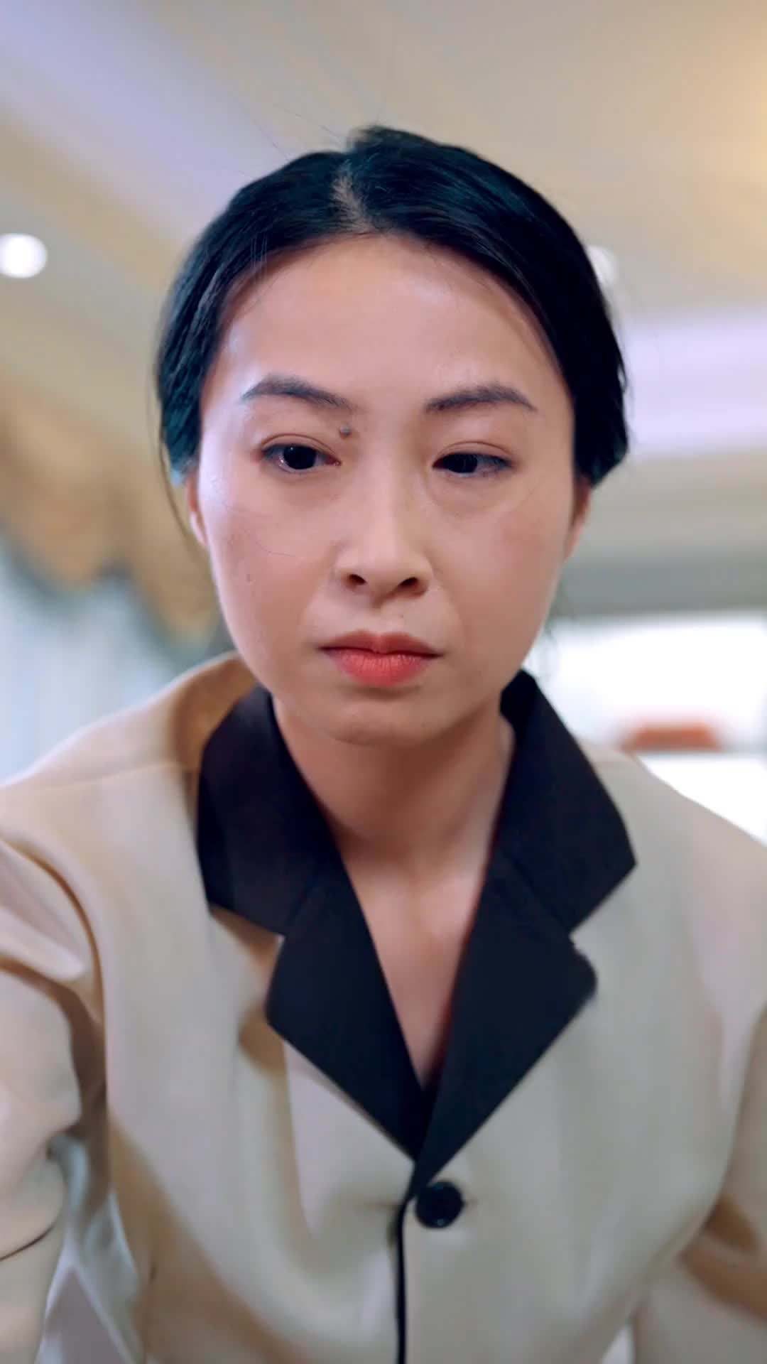 Episode 13 - Lost Heiress: The CEO's Beloved Secretaire