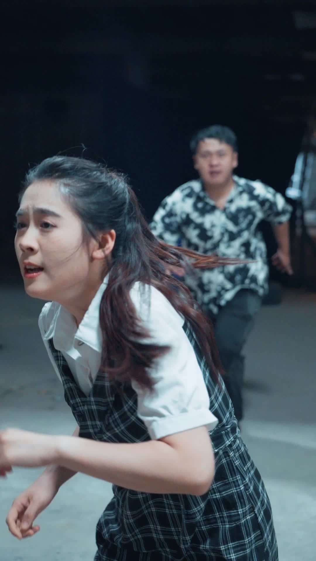 エピソード40 - 左手に家族愛右手に恨み