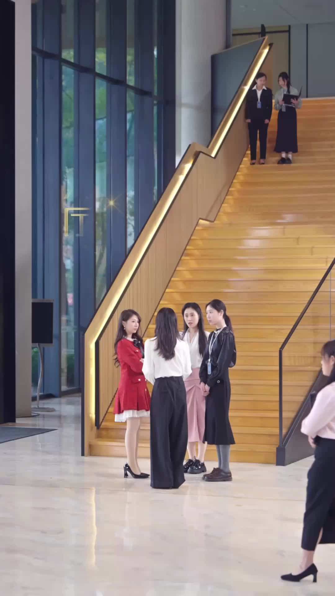 Episode 16 - Ding! CEO Hubby Online