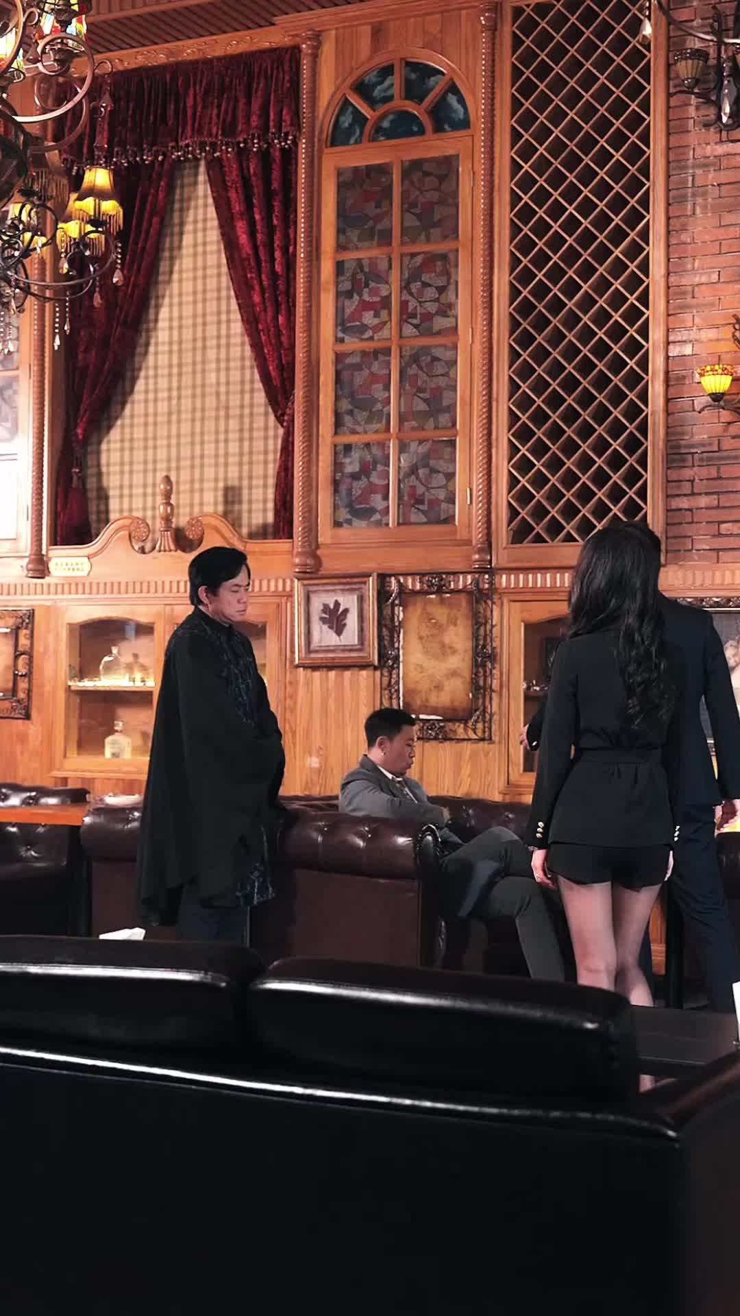 Episode 40 - Defying the World for Her Bodyguard