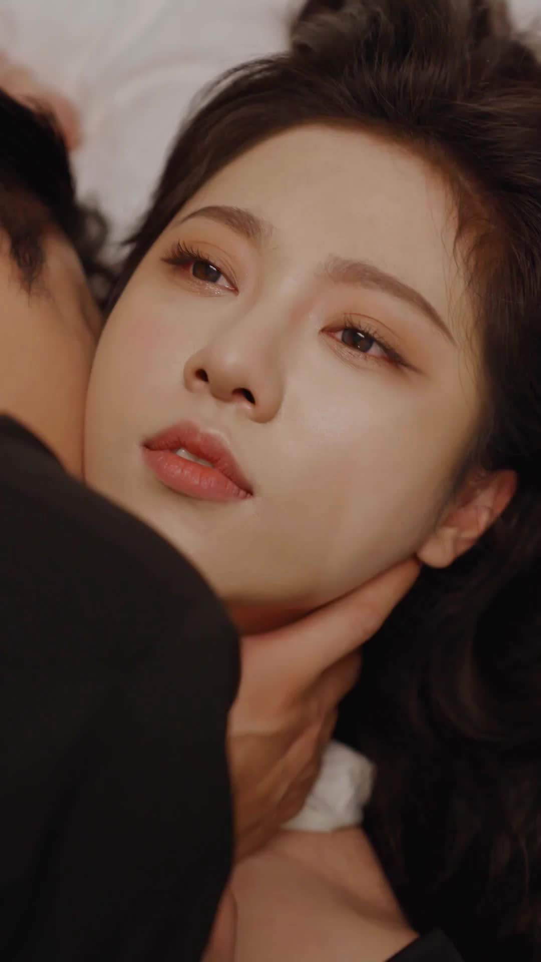 Episode 6 - Loving You Again with Memories