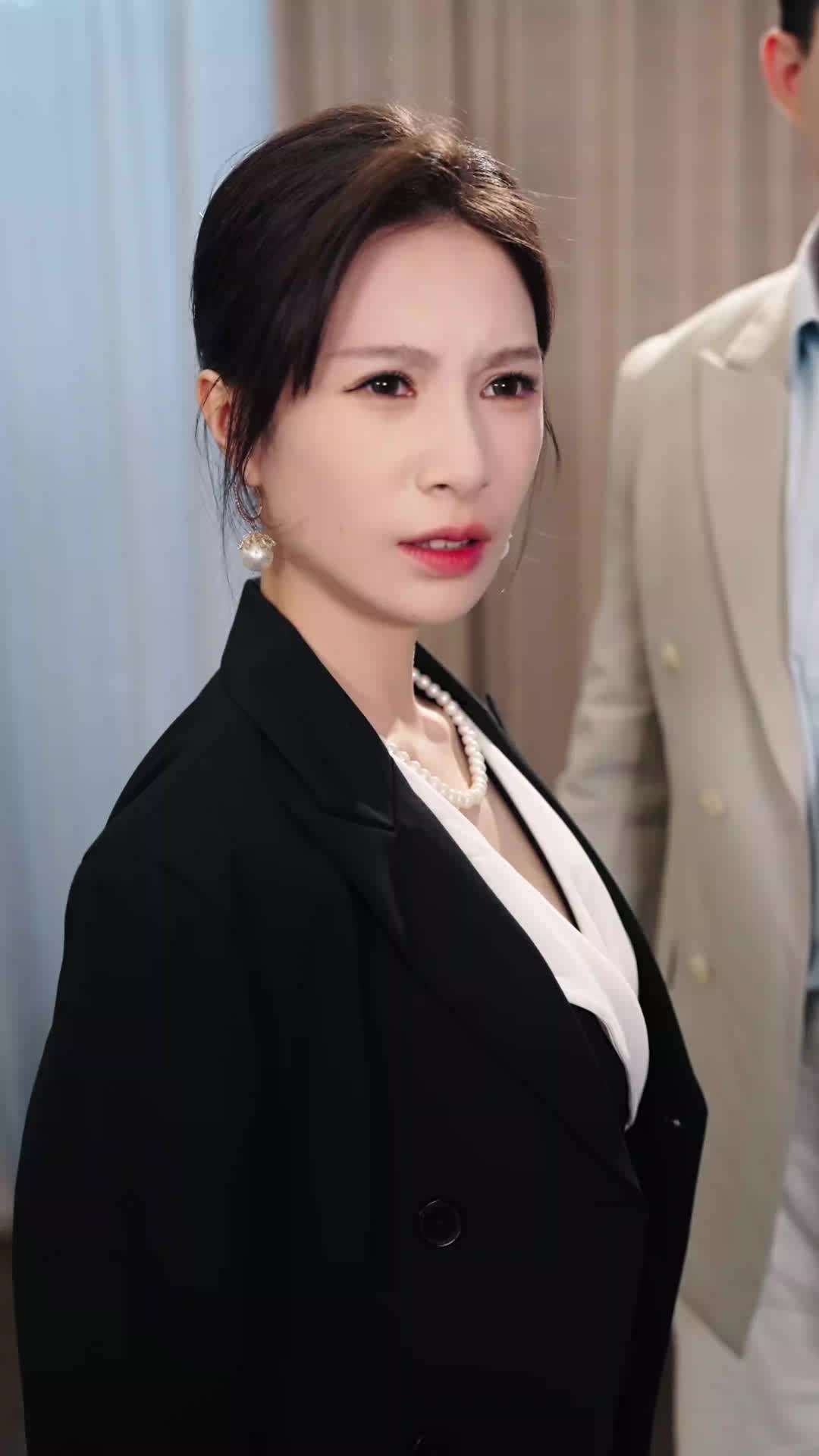 Episode 47 - The Heiress's PhD Boyfriend