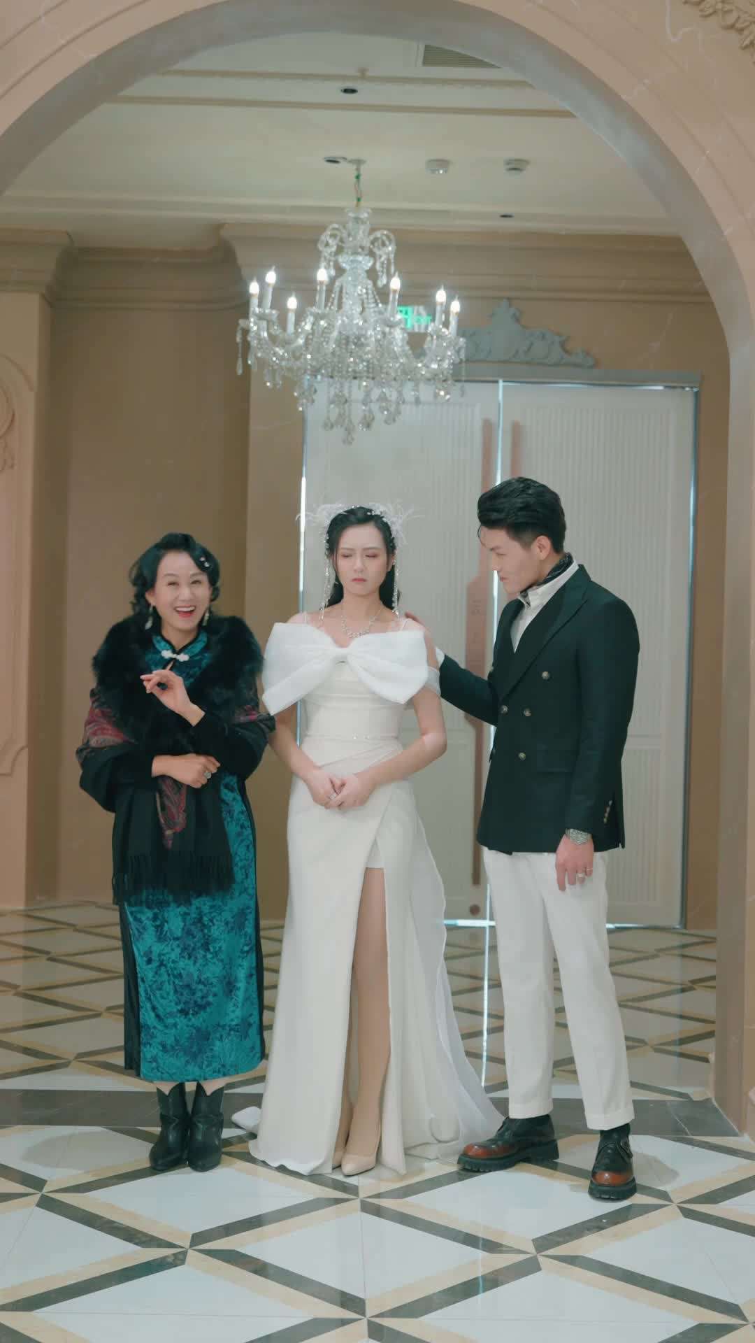 Episode 4 - Make My Lover Your Concubine? Die!