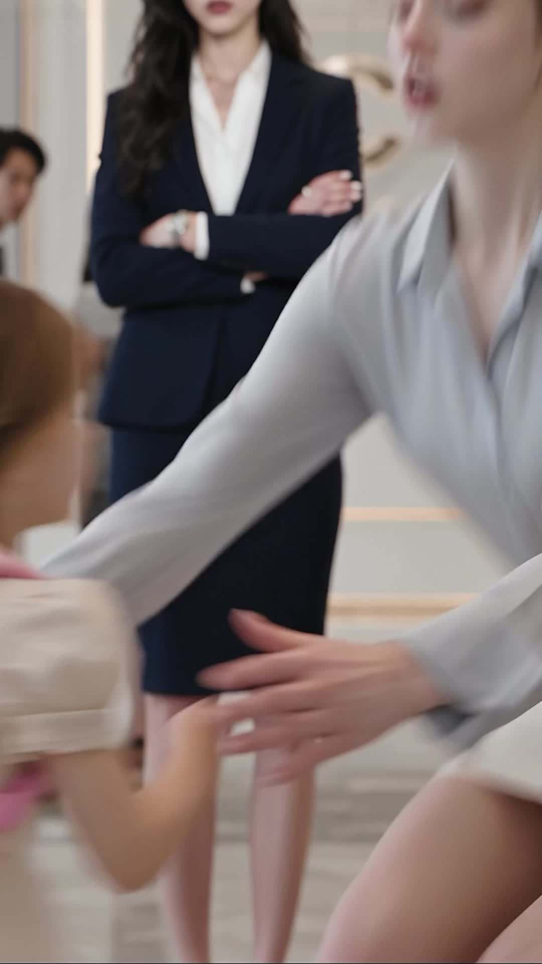 Episode 8 - The Billionaire Tiny Secret Wife