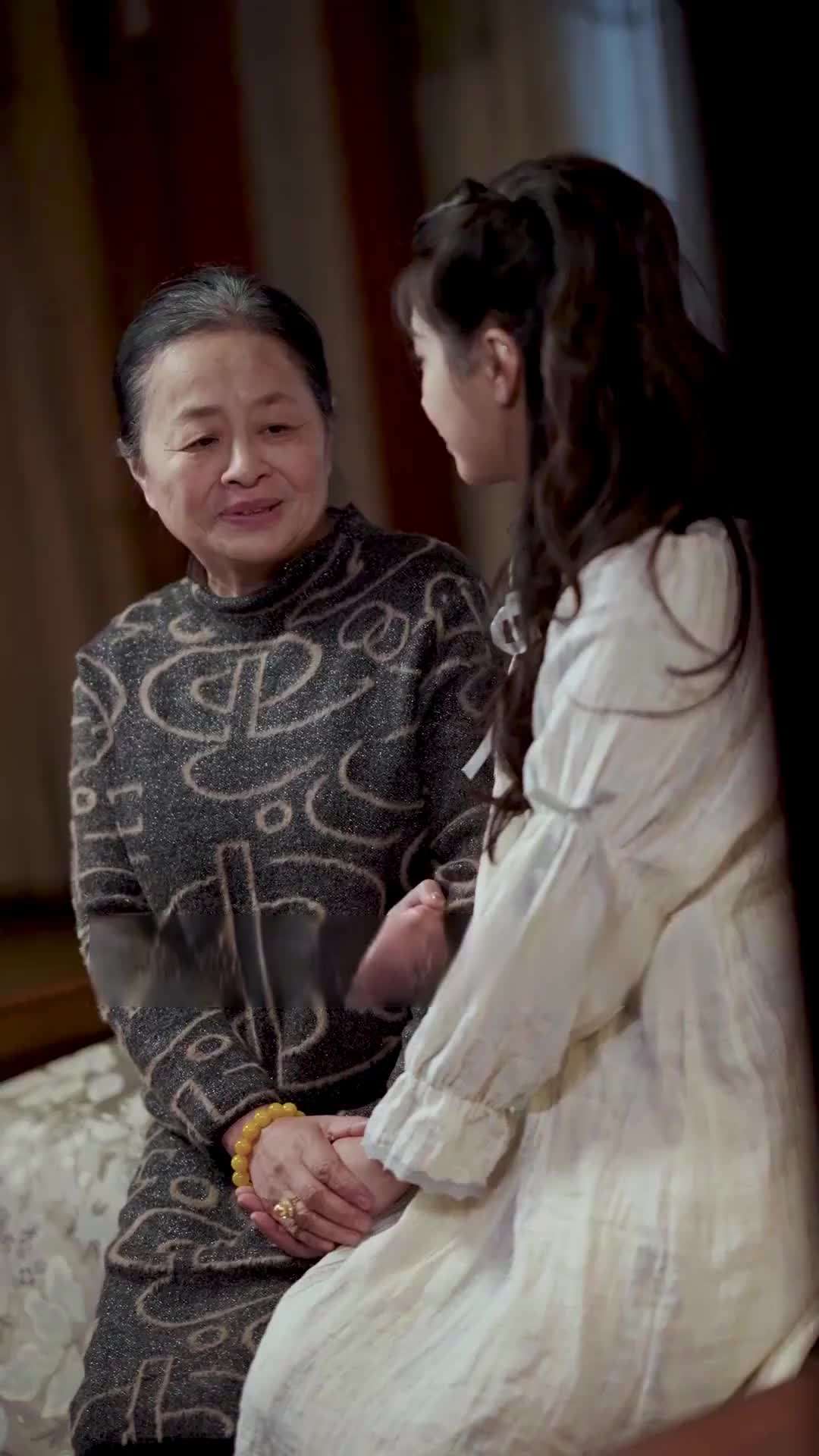 Episode 9 - The Twins' Mom is a Heiress