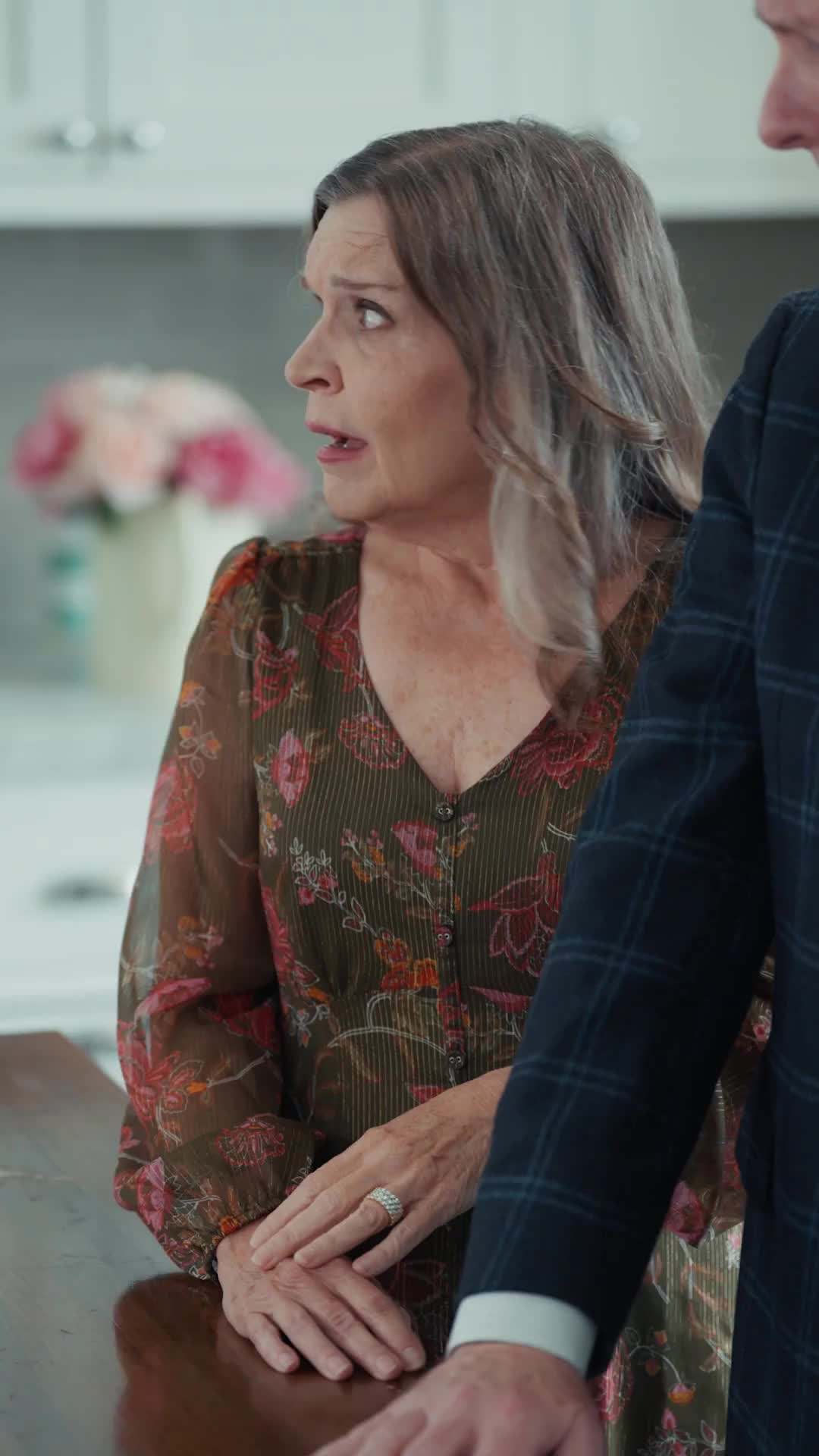 Episódio 9 - Grávida dos seus trigêmeos, sendo sua esposa