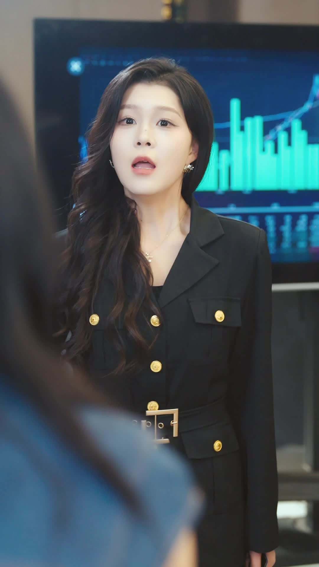 エピソード15 - 相続人から策略家へ、 ビジネスと心を制する