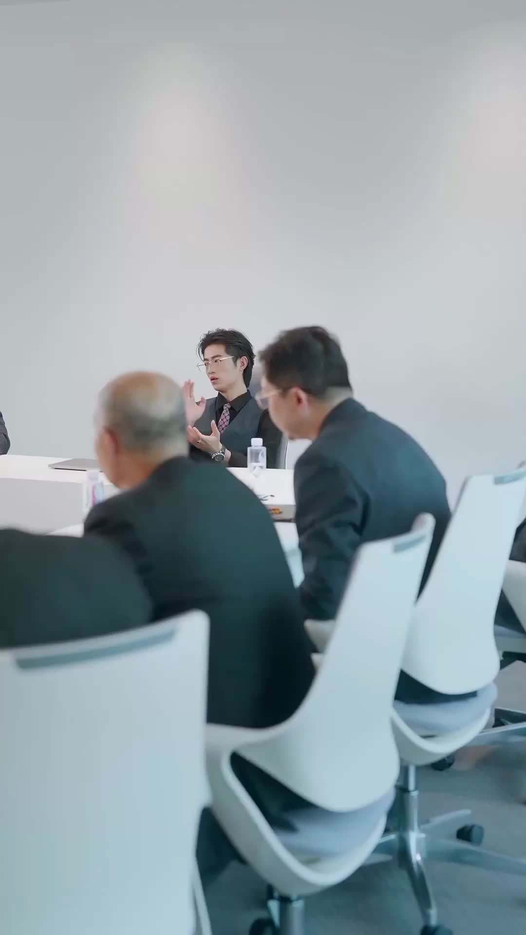 에피소드 44 - 나의 억만장자 경비원 아빠
