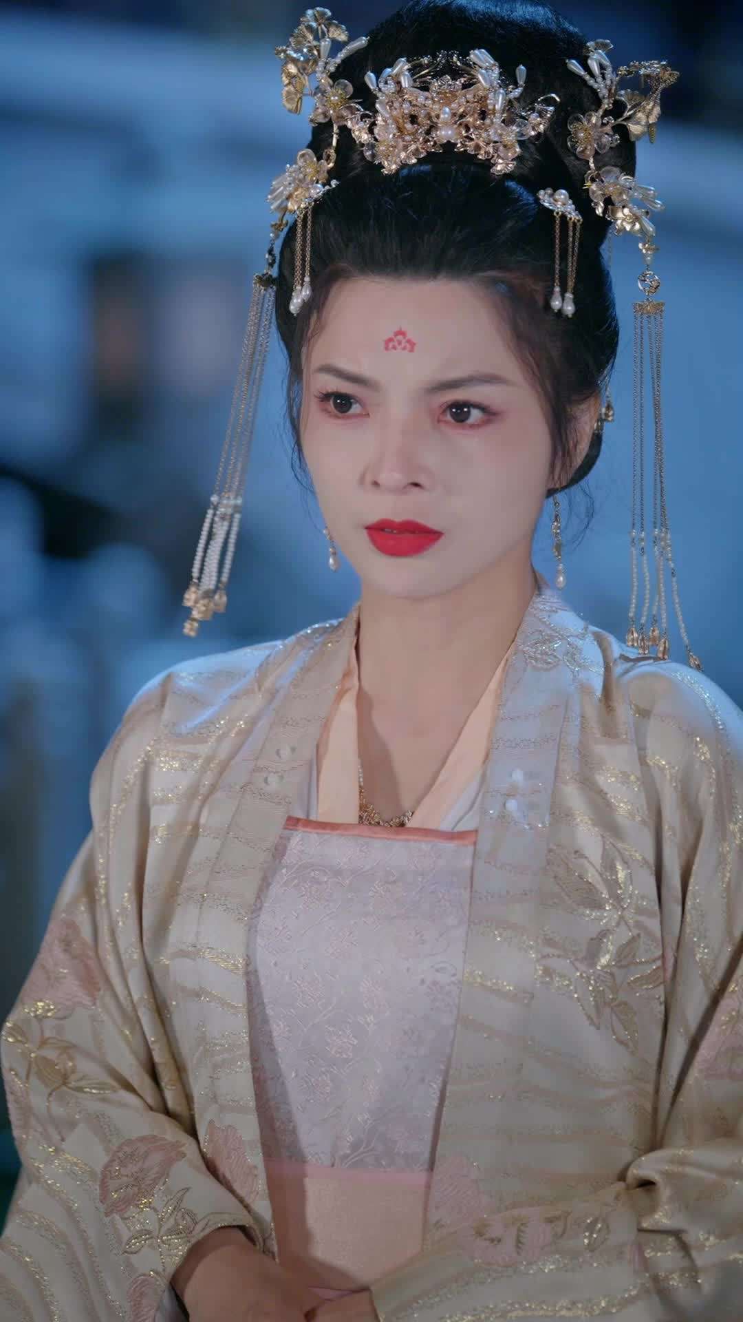Episode 43 - Blood and the Veil: The Maid Returns