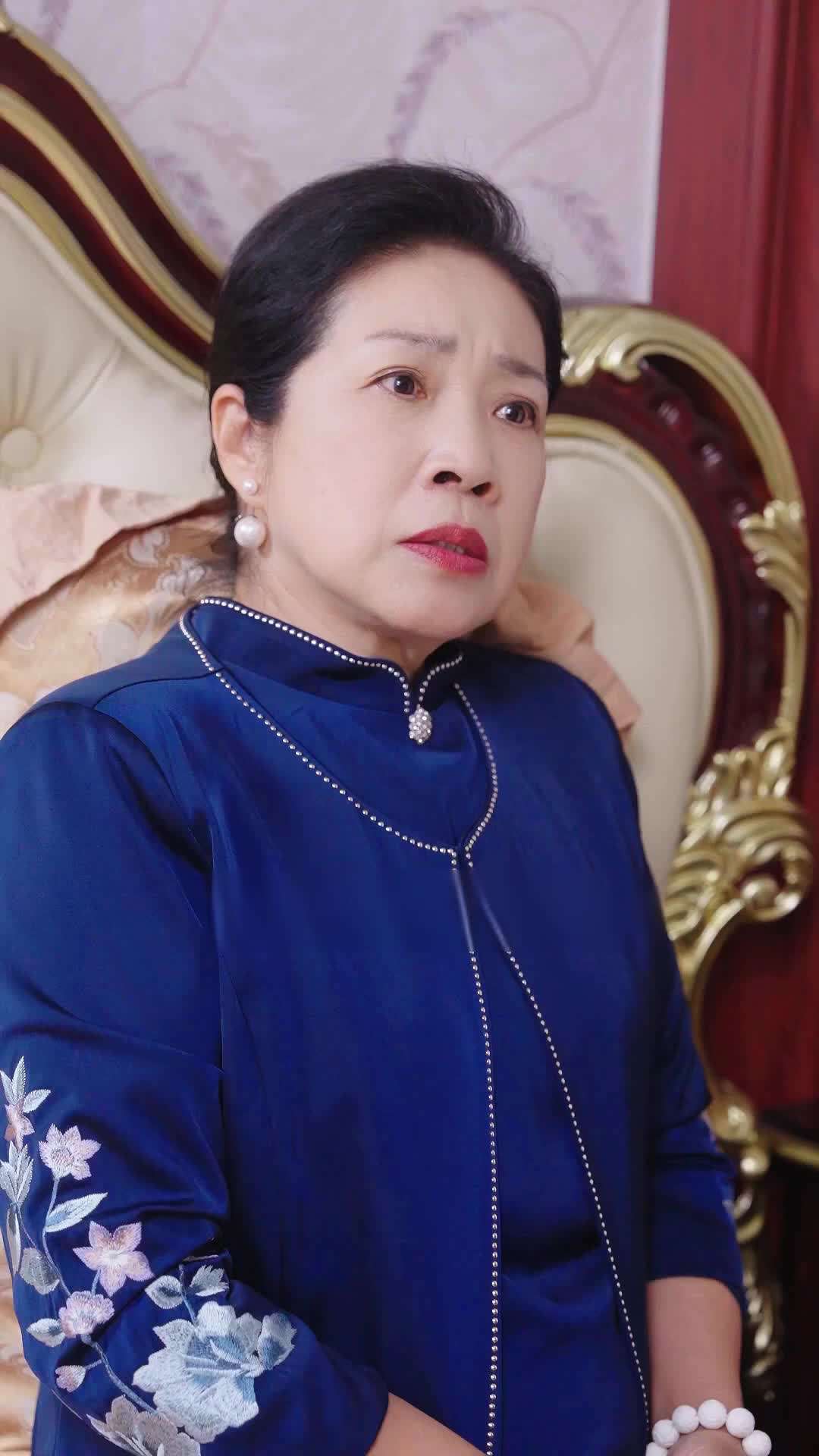 Episode 21 - Reincarnated As the CEO's Wife