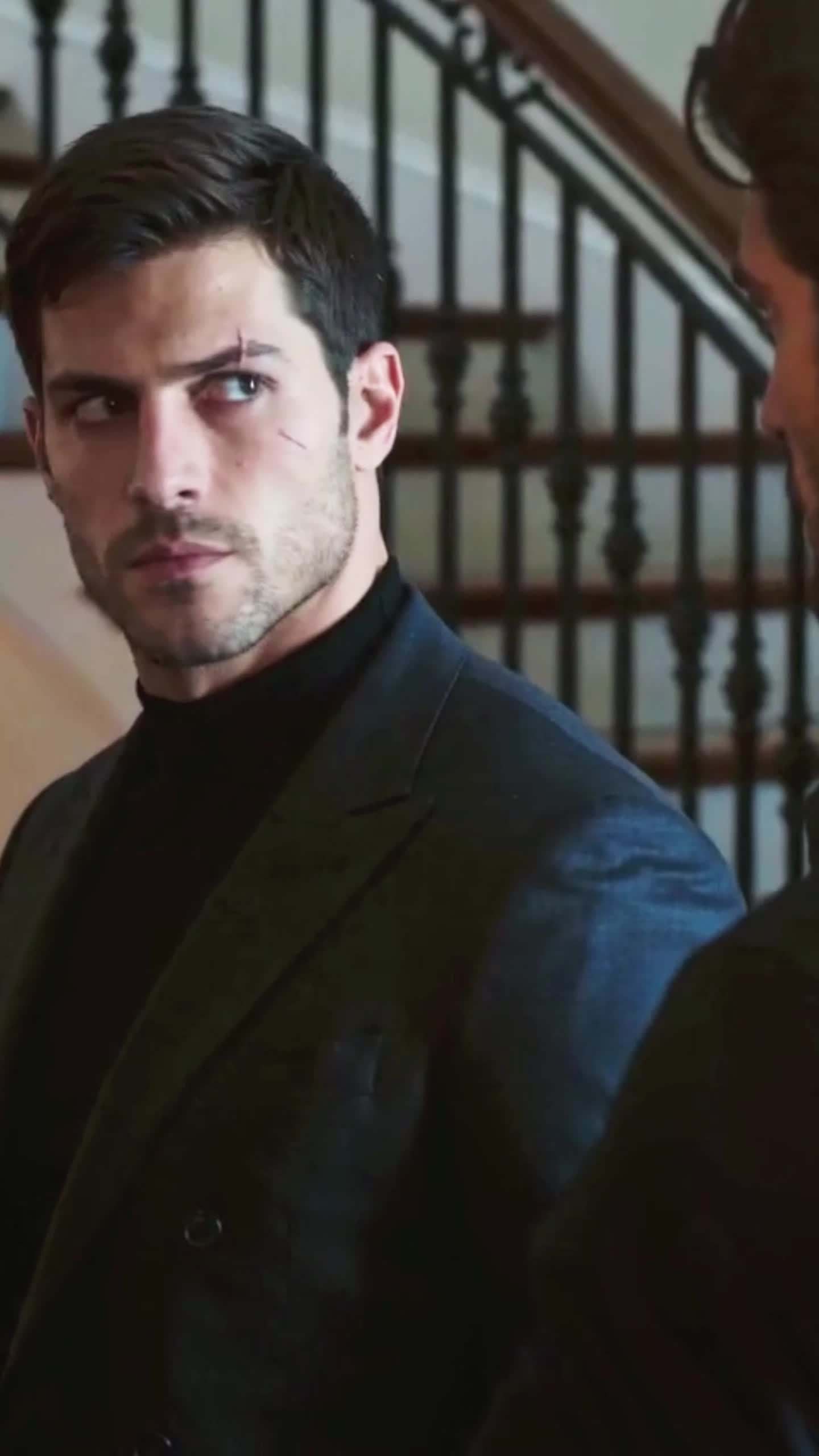 Episodio 9 - La Moglie in Fuga dei Re Gemelli della Mafia