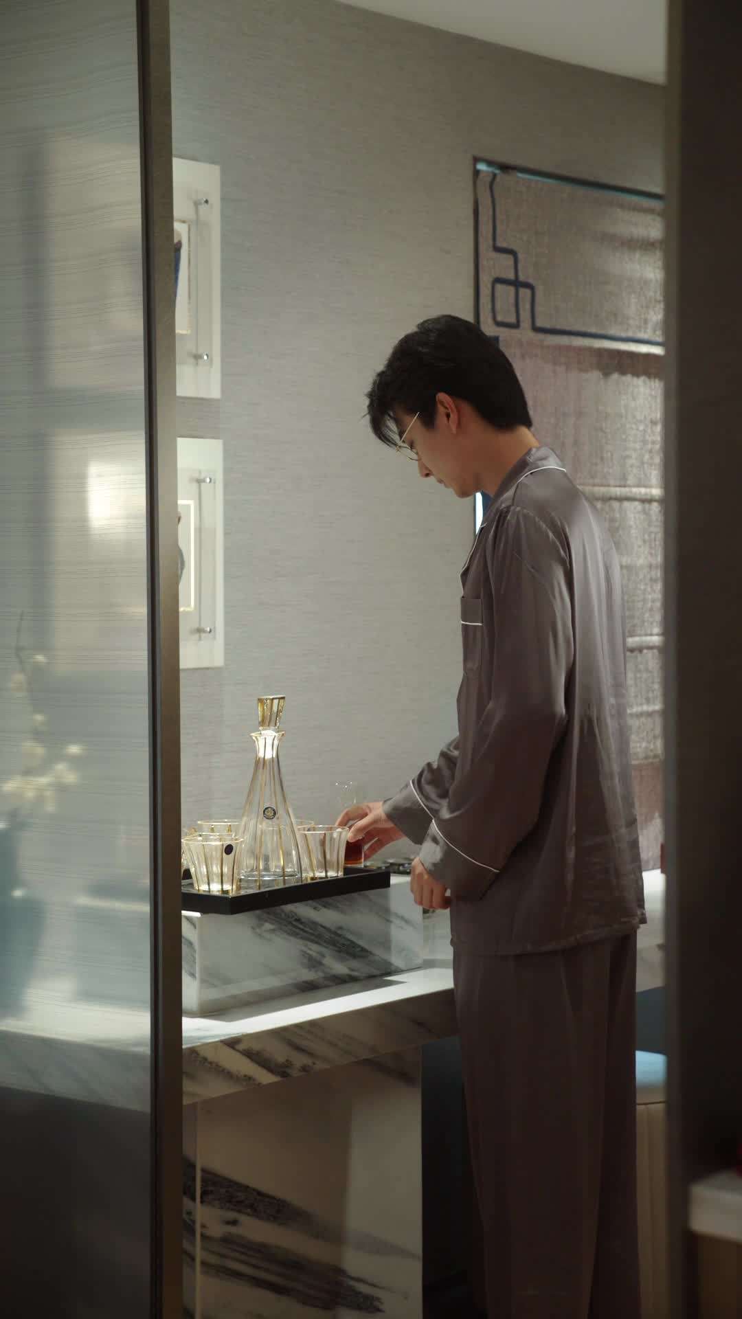 Episode 85 - My One-Night Lover Is My Contract Husband
