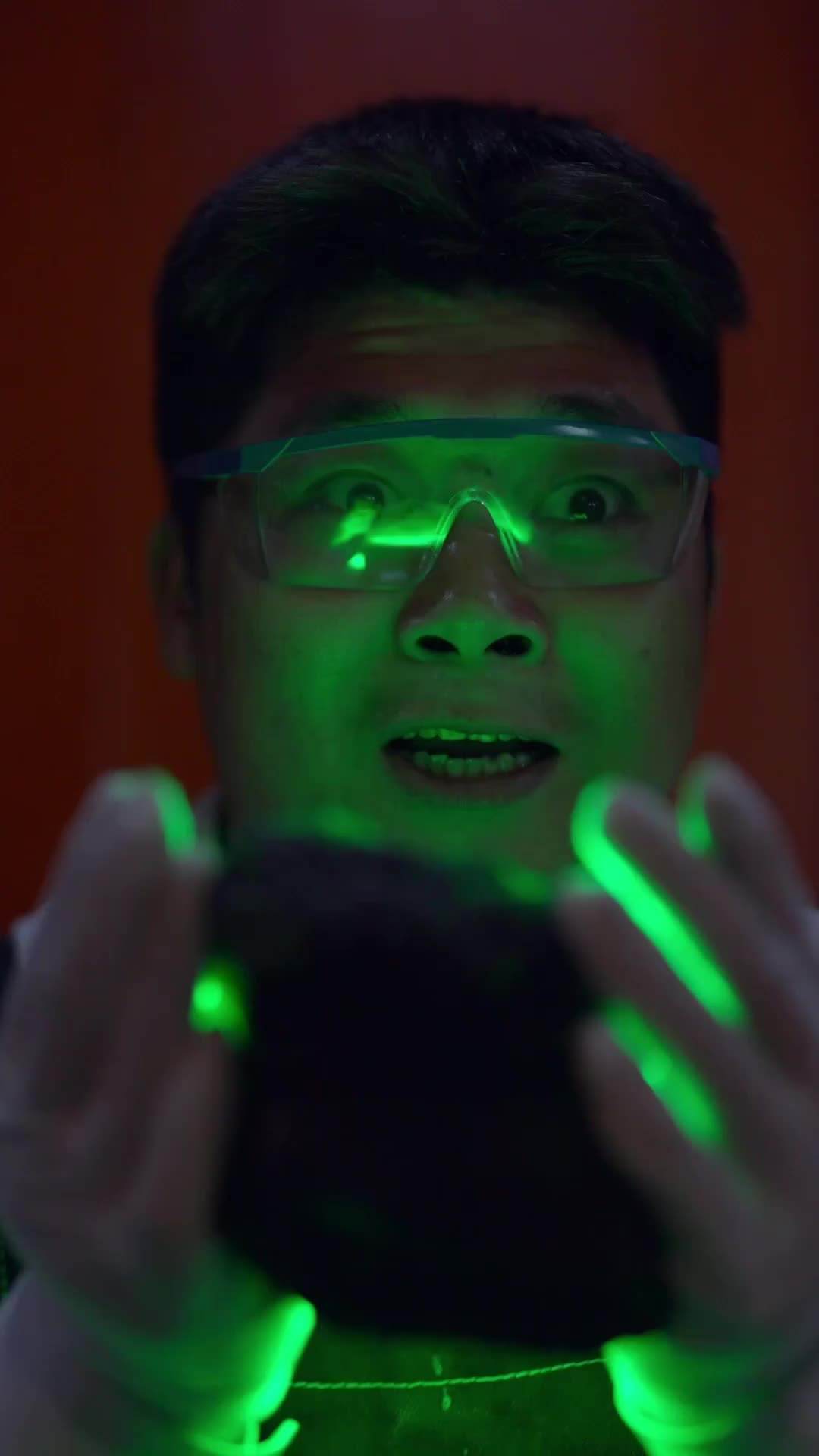 Episode 15 - Careful, He's Got X-Ray Eyes!