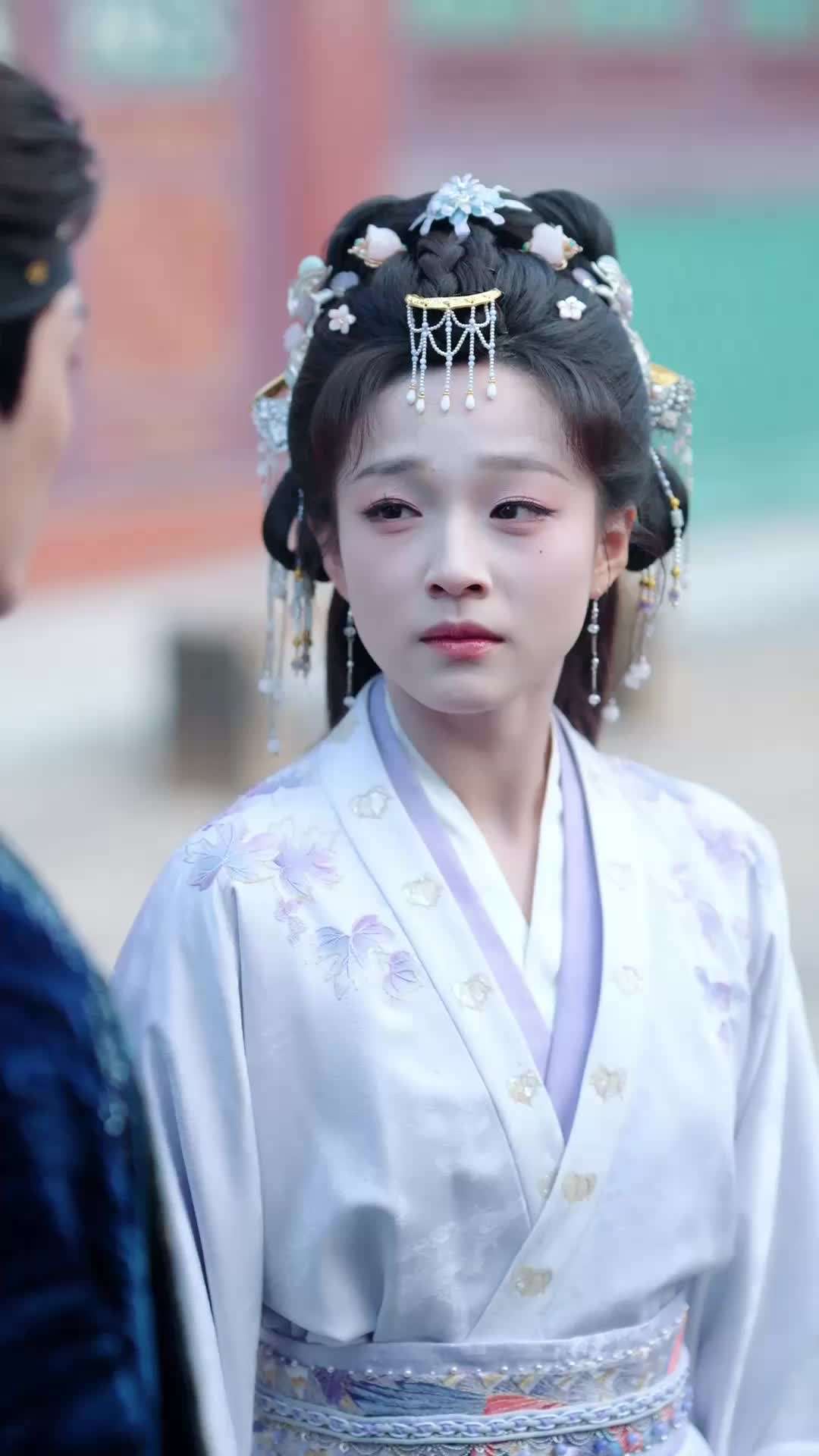 Episode 50 - The Prince and His Precious Vixen