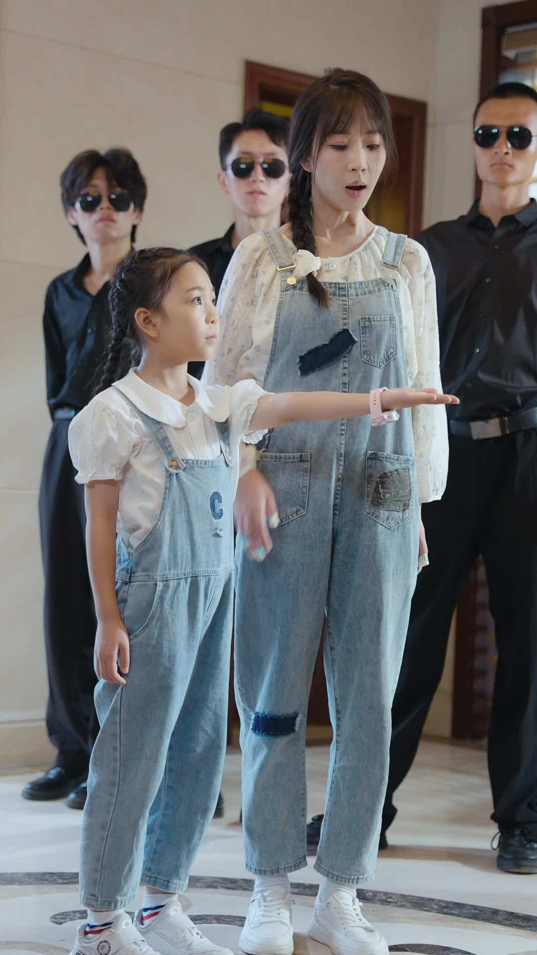 Episode 14 - Daddy! You're Spoiling the Wrong Kid