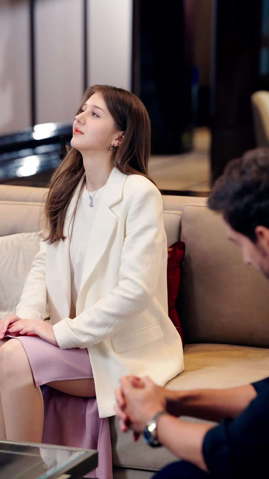 Episode 60 - Lightening Marriage with a Tycoon Husband