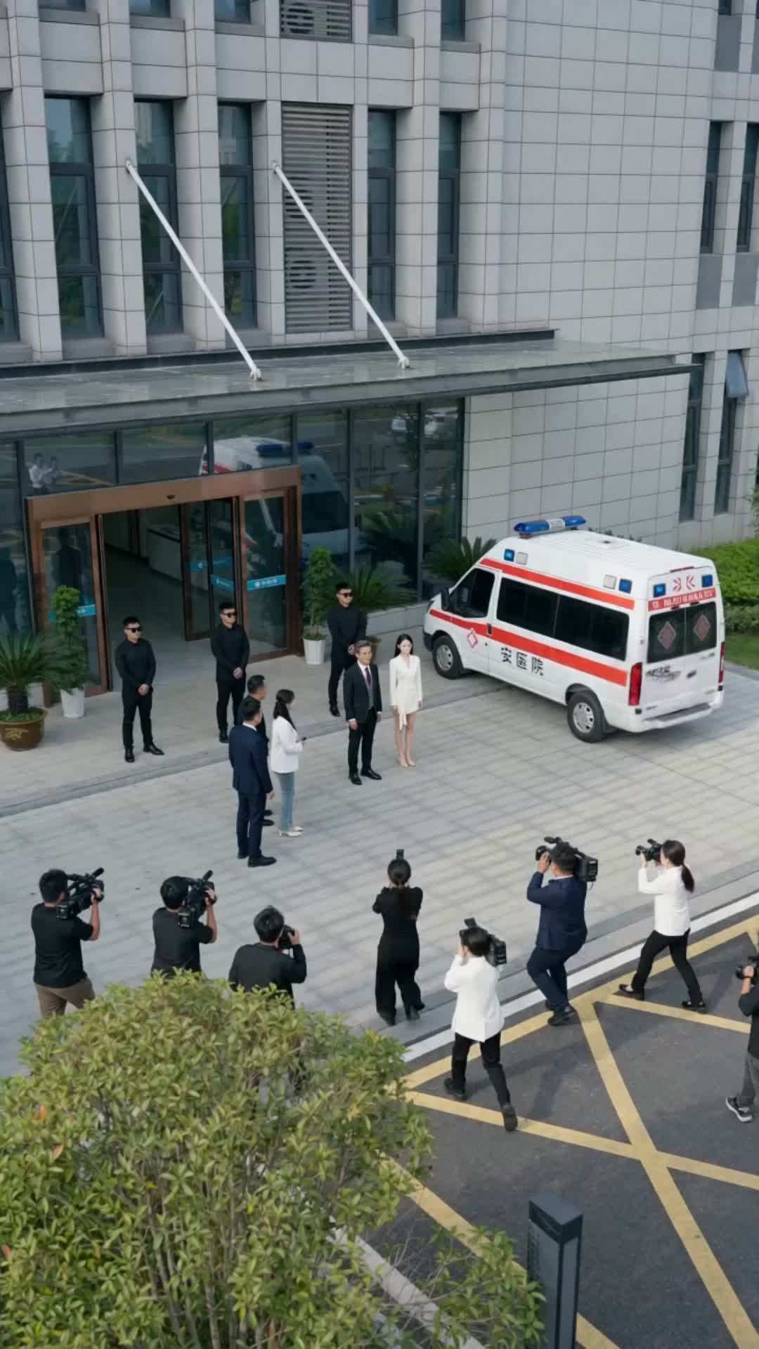 Episode 33 - The Kung Fu Bodyguard from Nowhere