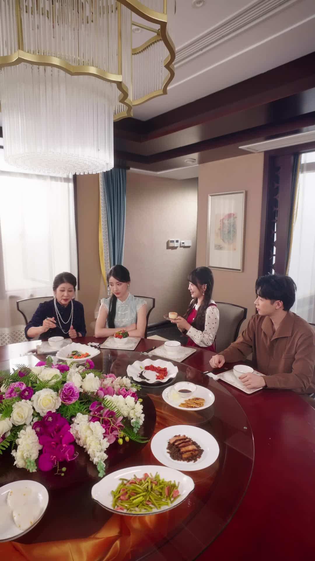 ตอน54-ภาพยนตร์ วิวาห์สลับตัว ประธานฟู่รักหมดใจ เต็มเรื่อง