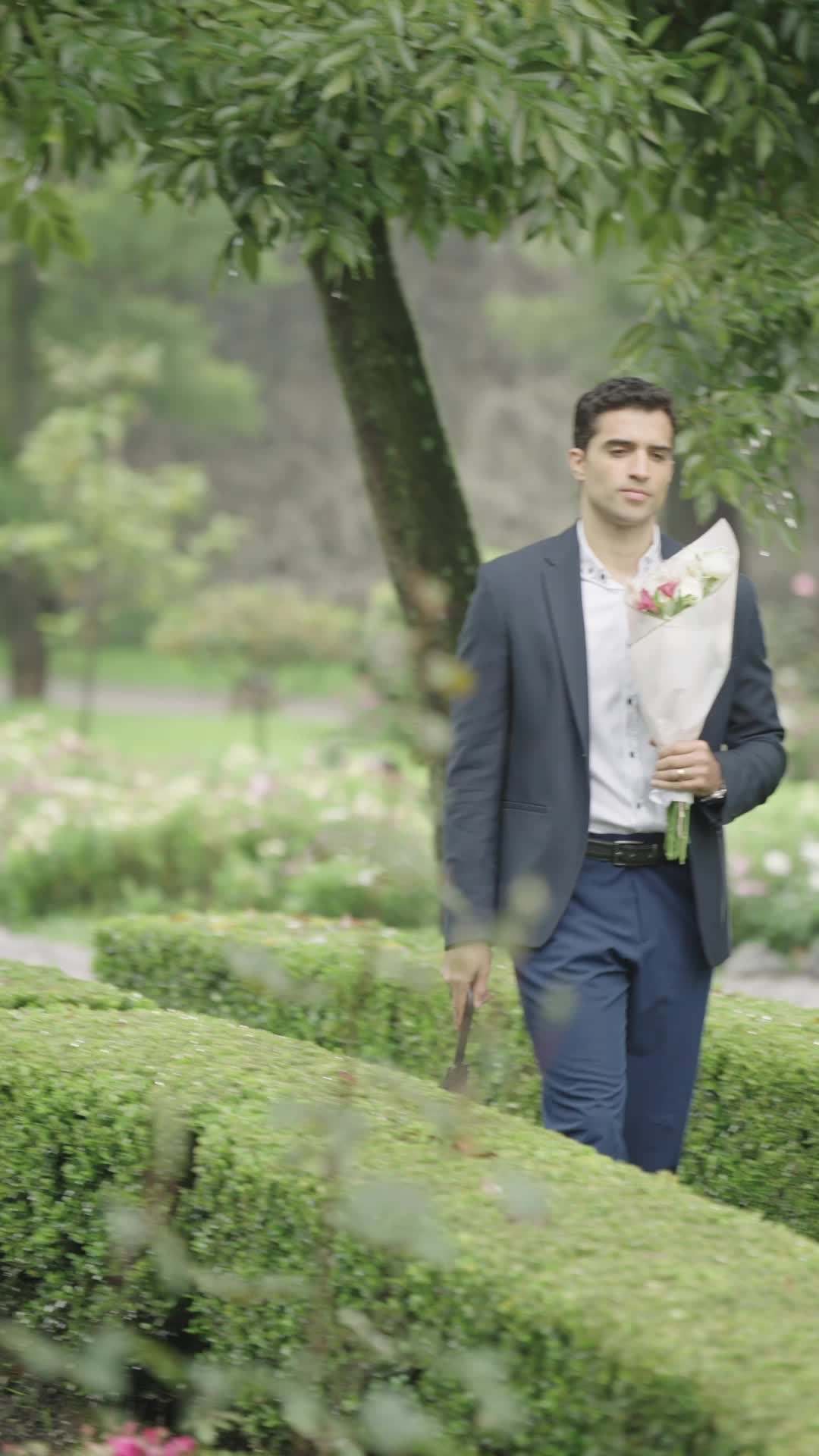 Episode 85 - Love Me Before I Go