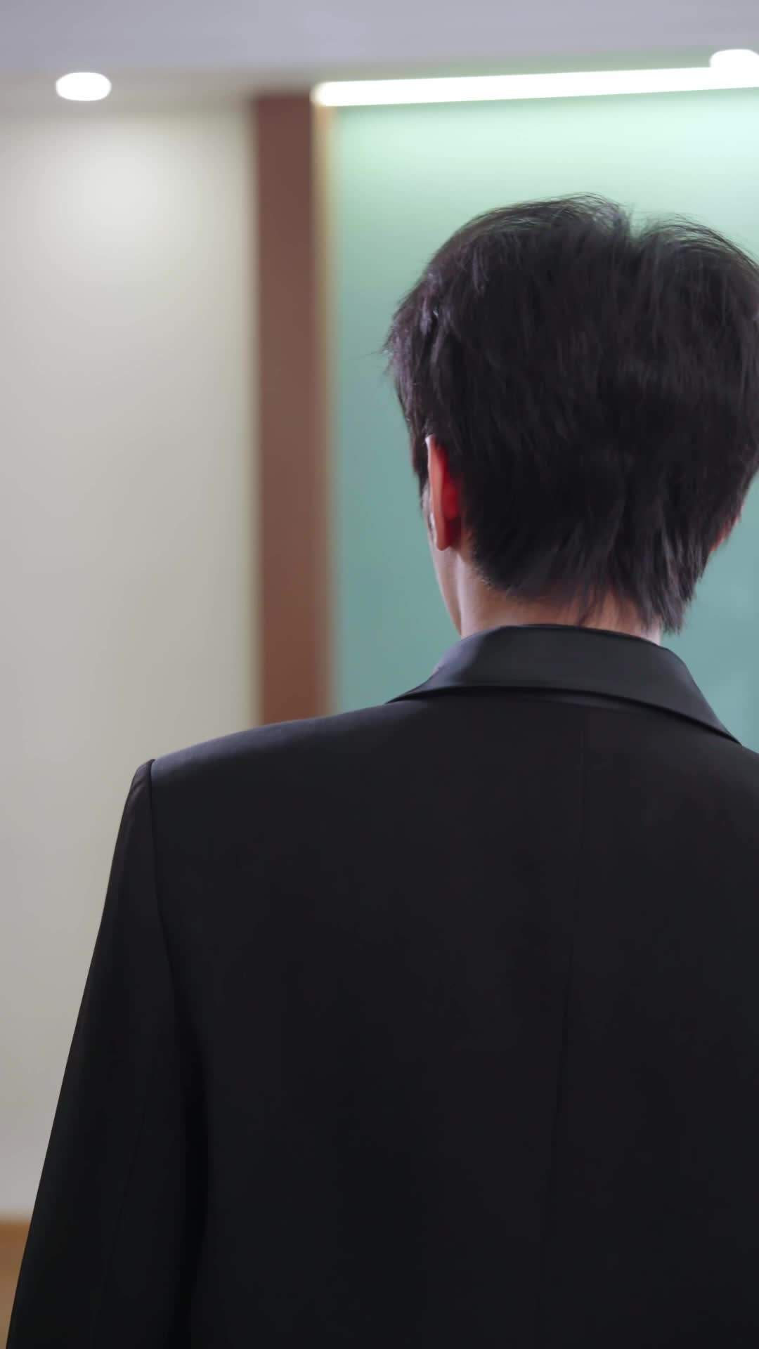 ตอน43-ภาพยนตร์ รักหลอกๆ กับทายาทพันล้าน เต็มเรื่อง